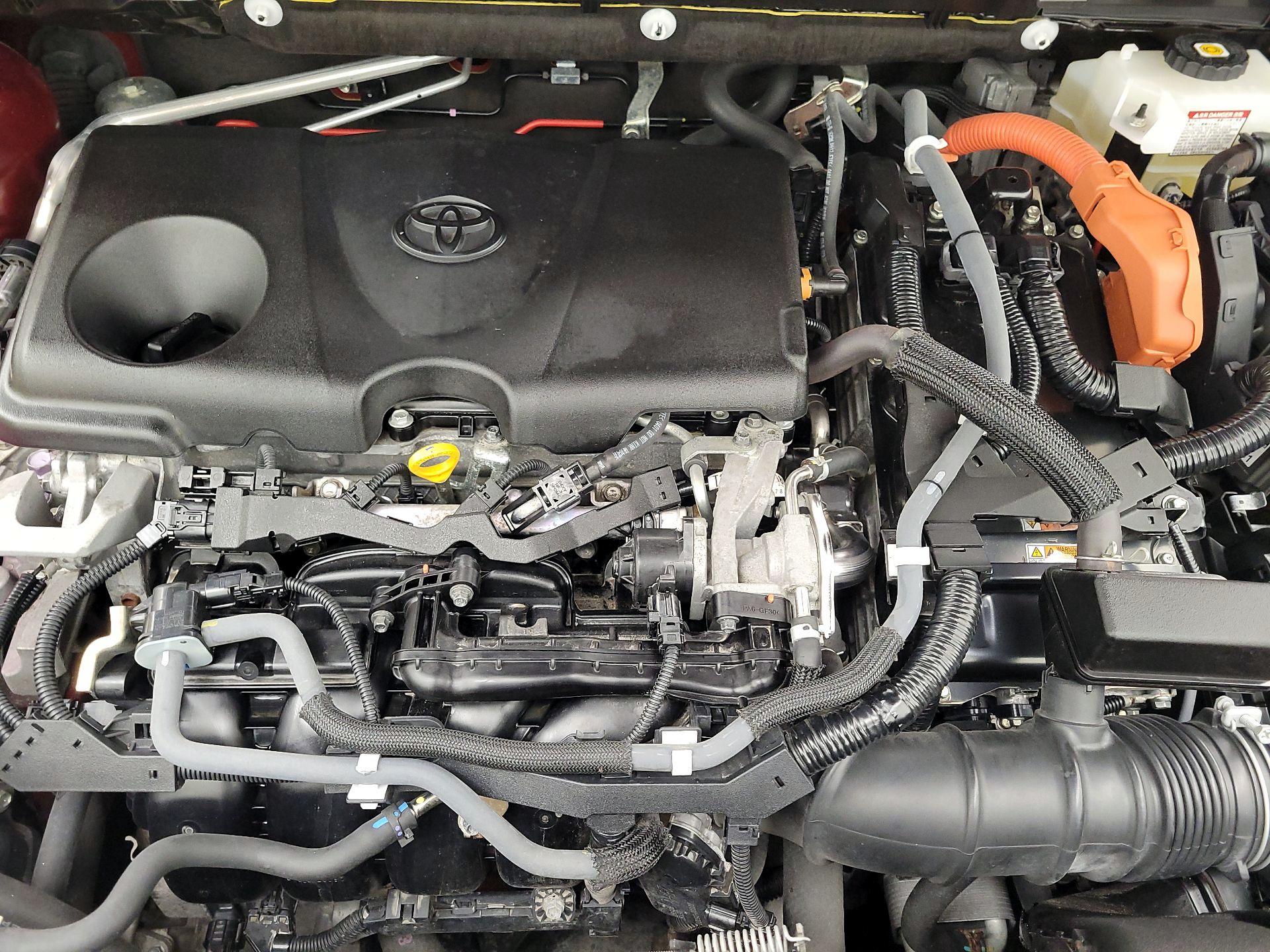 Thumbnail: 2020 Toyota RAV4 - 20