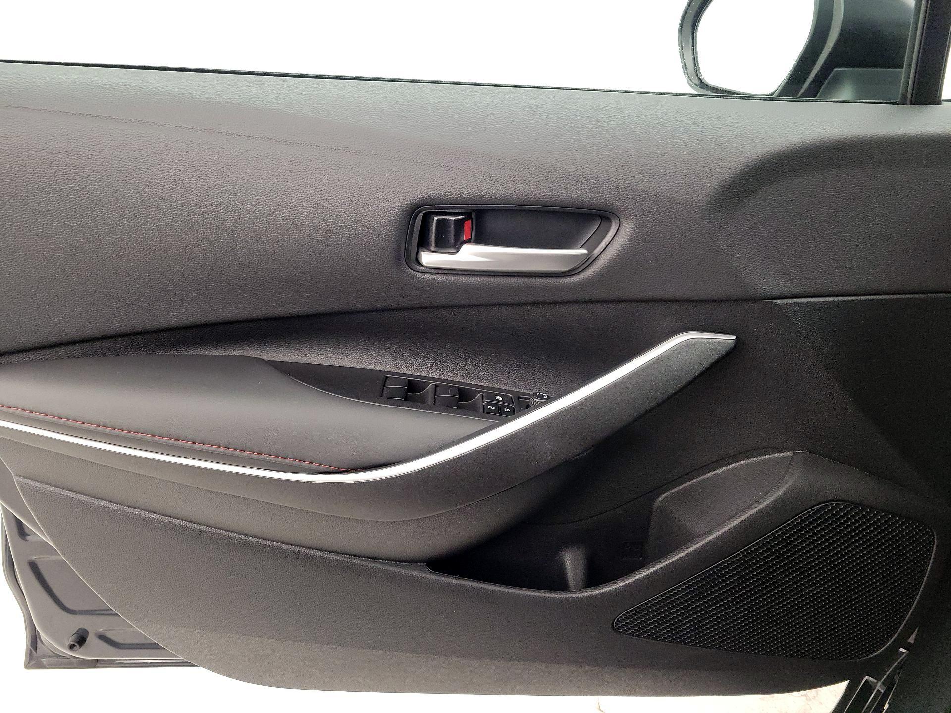 Thumbnail: 2025 Toyota Corolla - 12