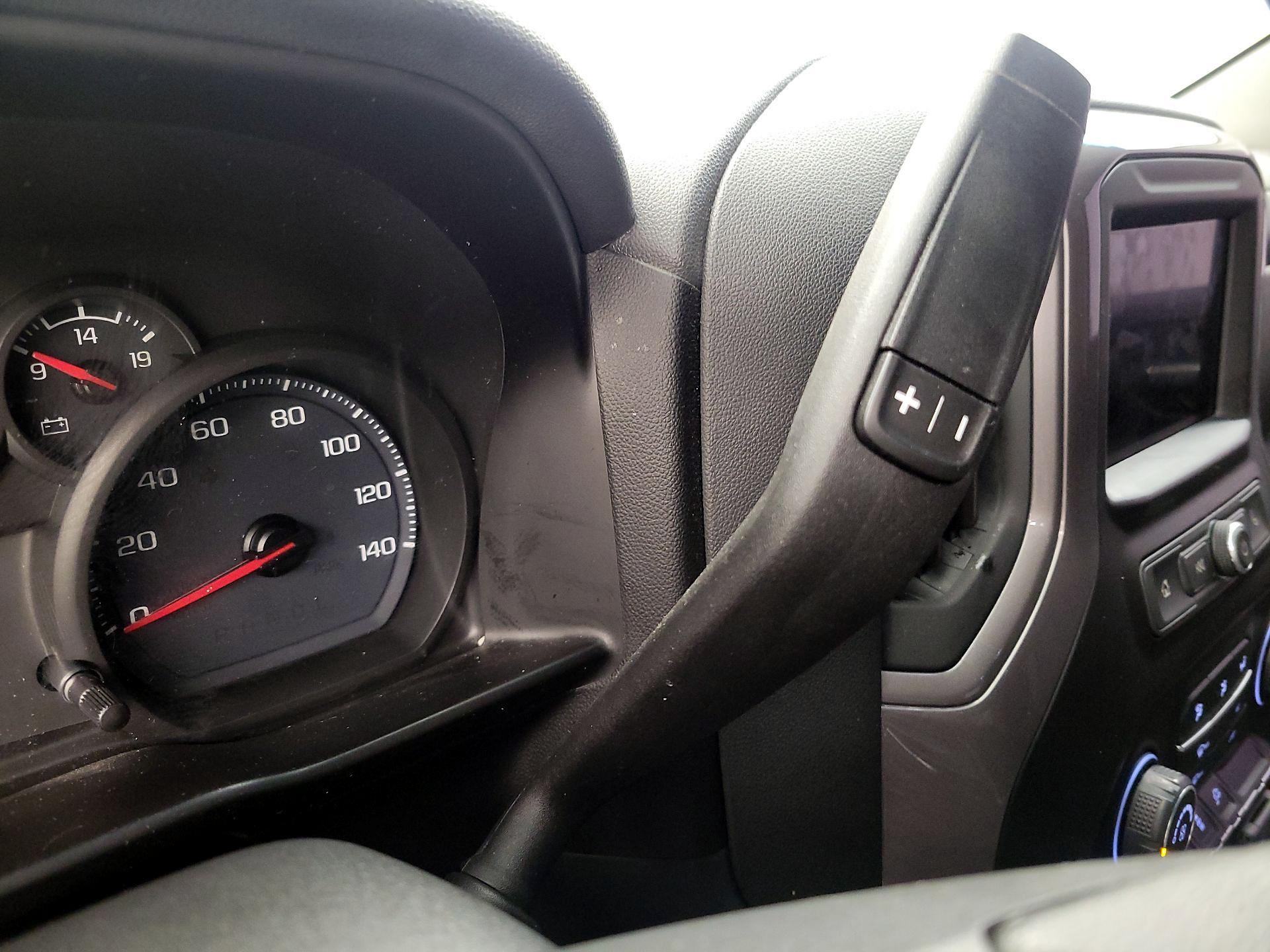 Thumbnail: 2020 Chevrolet Silverado 1500 - 18