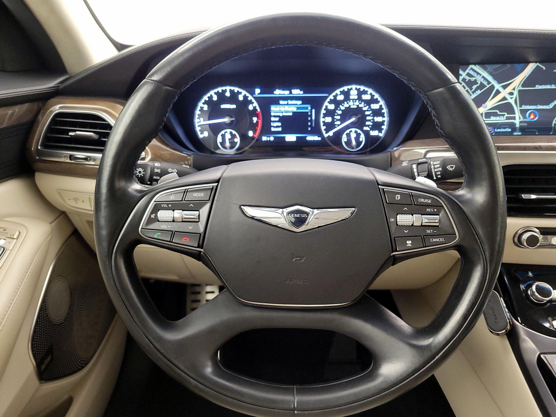 Thumbnail: 2019 Genesis G90 - 10