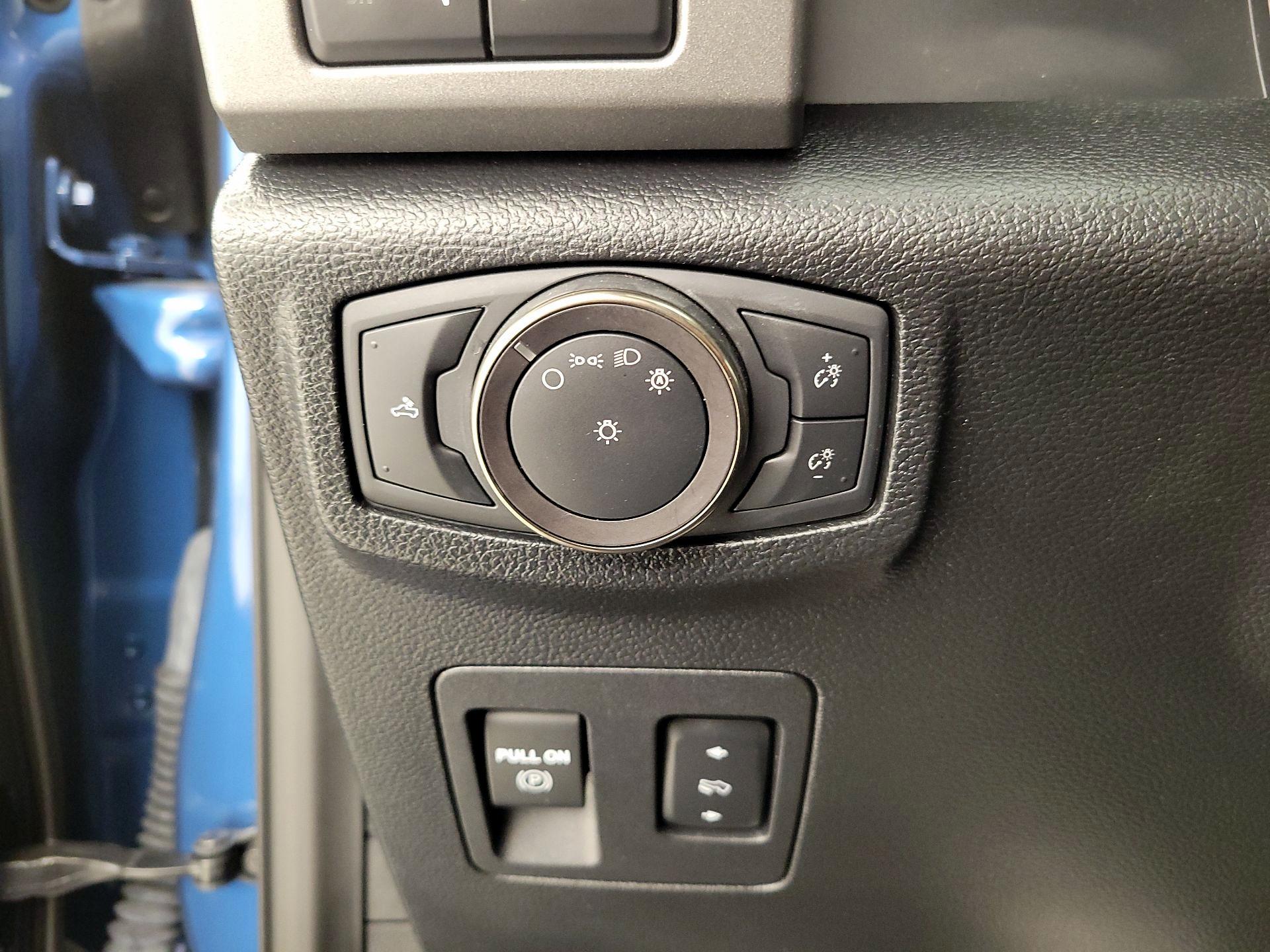 Thumbnail: 2019 Ford F-150 - 13