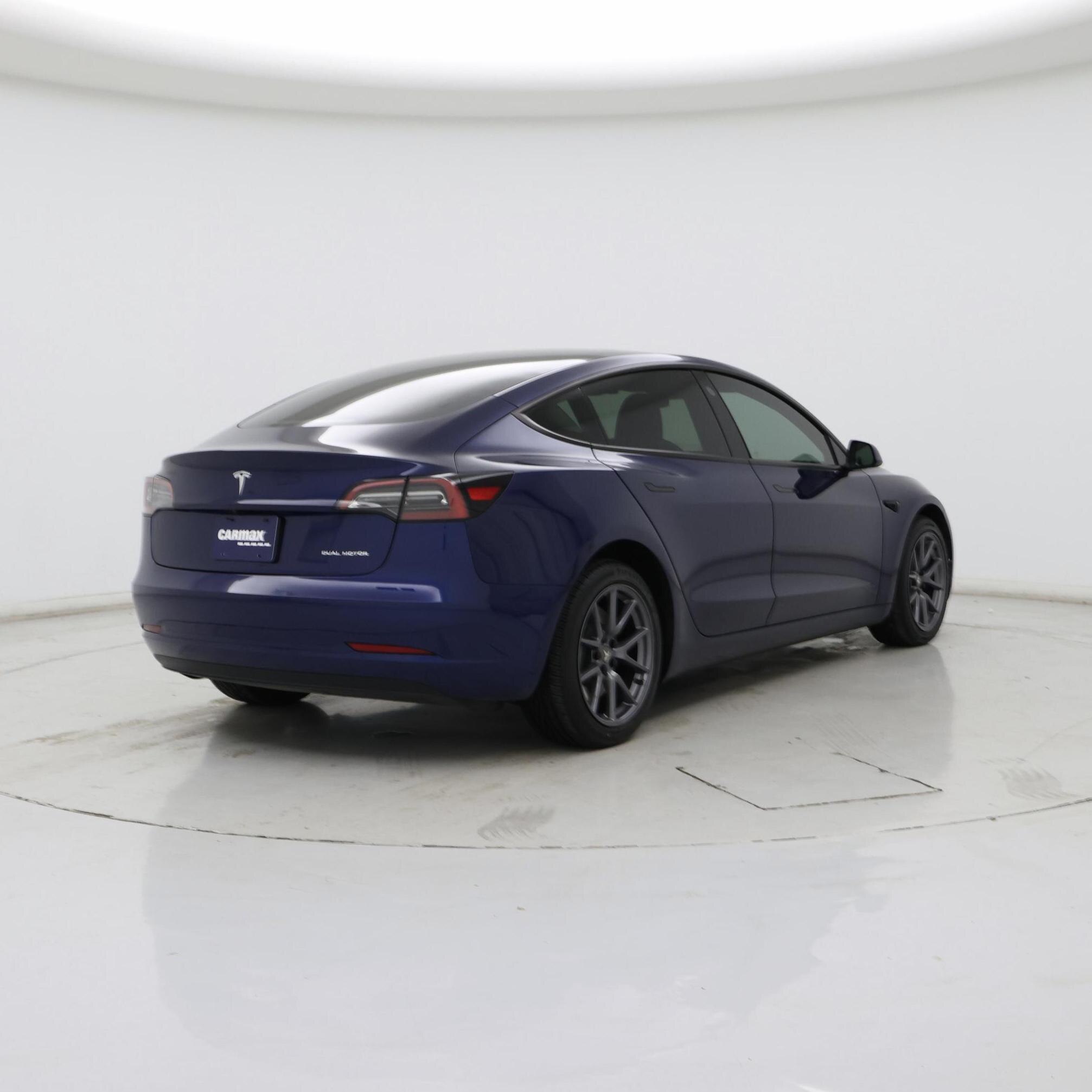 Thumbnail: 2023 Tesla Model 3 - 8