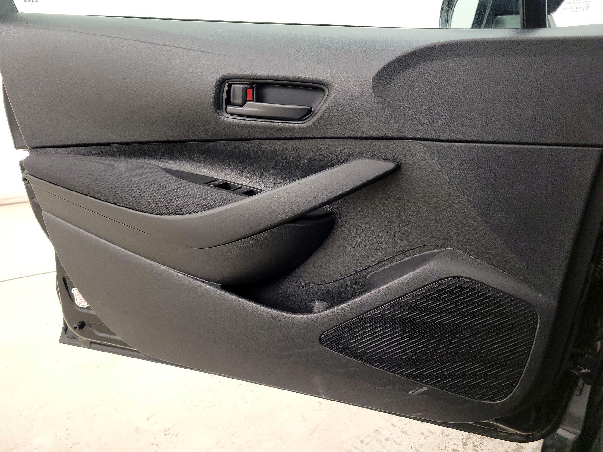 Thumbnail: 2025 Toyota Corolla - 12