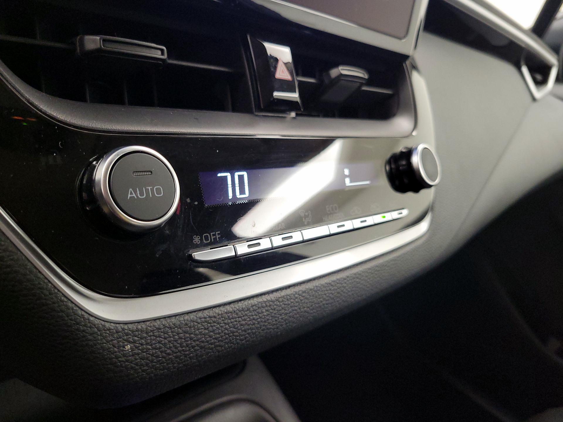 Thumbnail: 2025 Toyota Corolla - 16