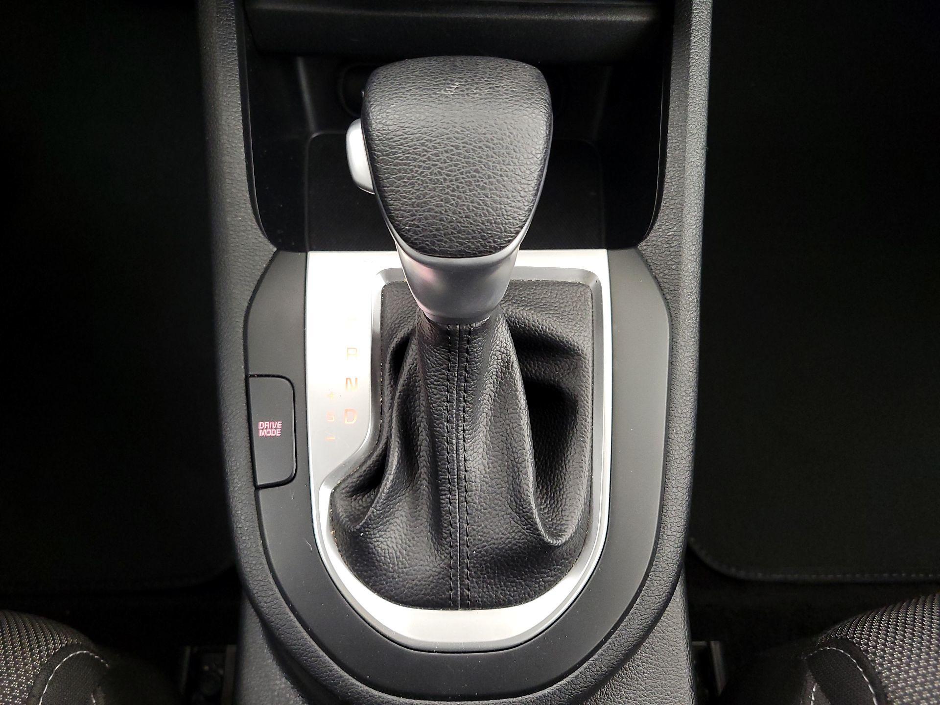 Thumbnail: 2024 Kia Forte - 17