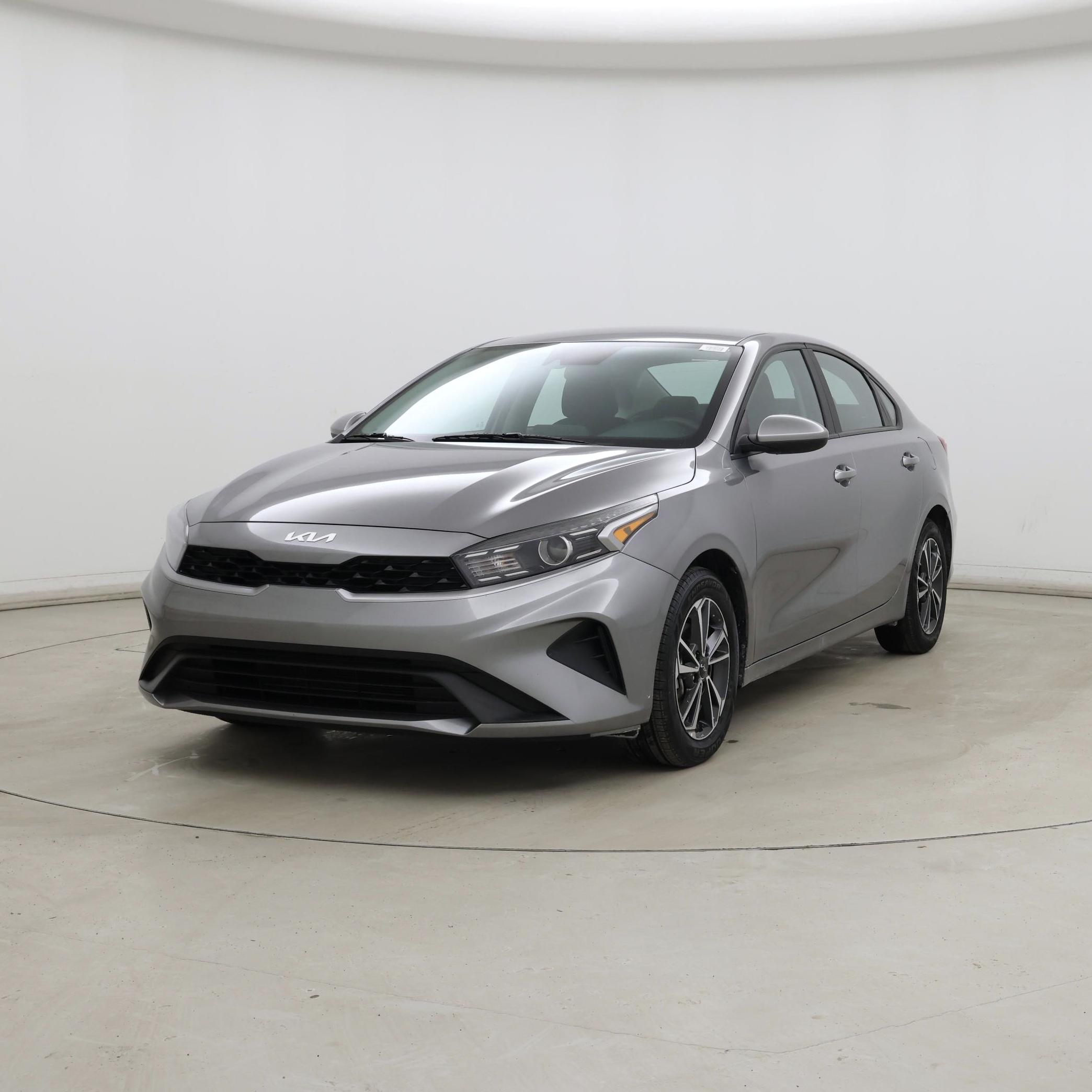 Thumbnail: 2024 Kia Forte - 4