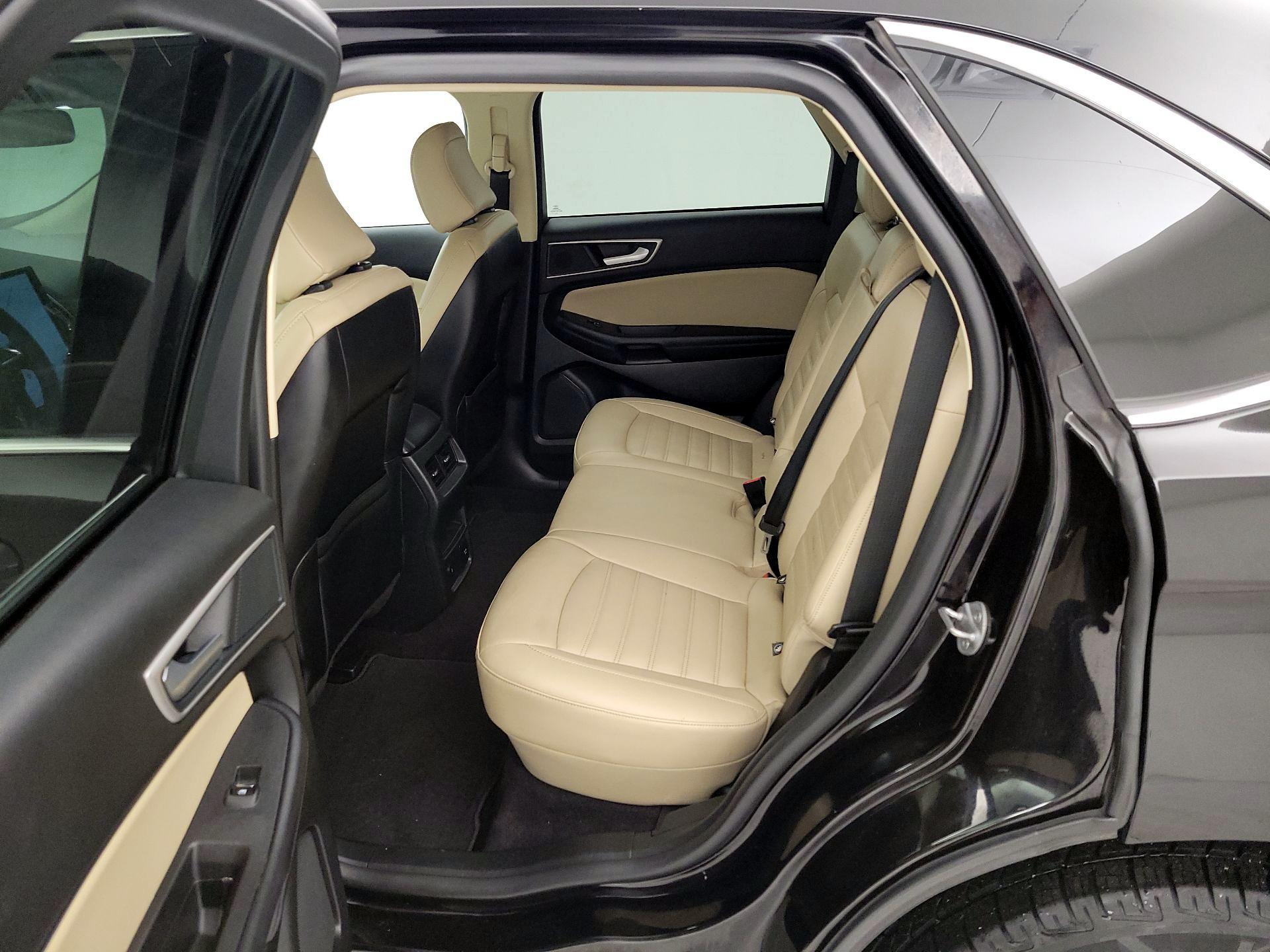 Thumbnail: 2024 Ford Edge - 19