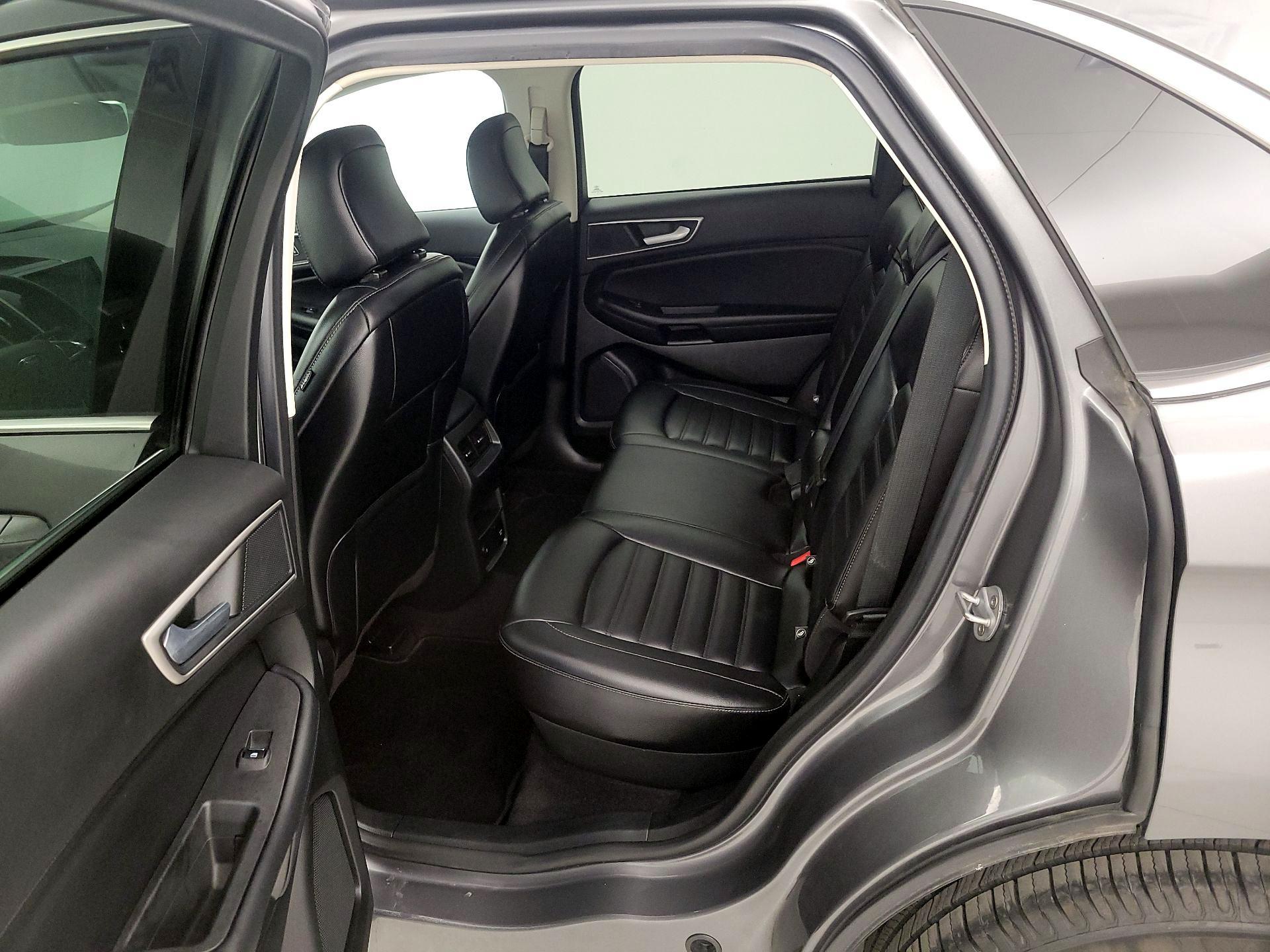 Thumbnail: 2023 Ford Edge - 19