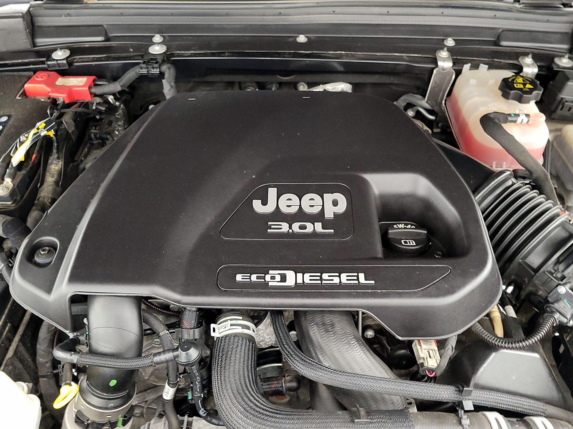 Thumbnail: 2022 Jeep Wrangler - 20