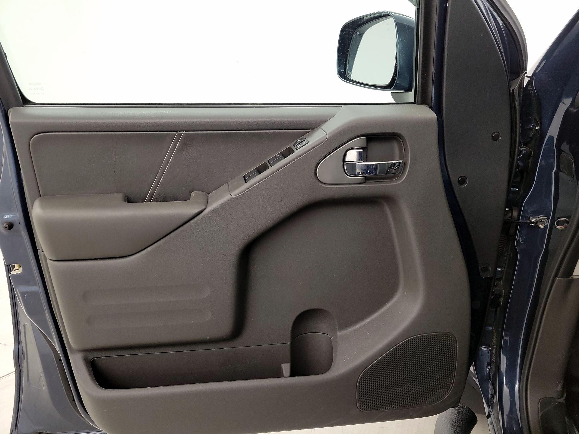 Thumbnail: 2019 Nissan Frontier - 12