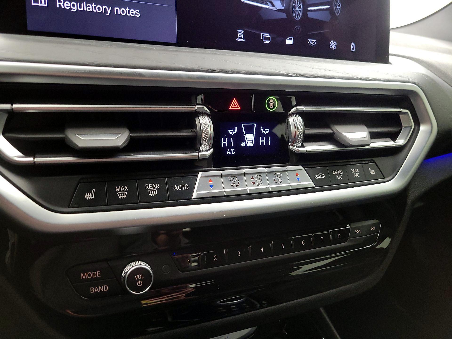 Thumbnail: 2022 BMW X3 - 16