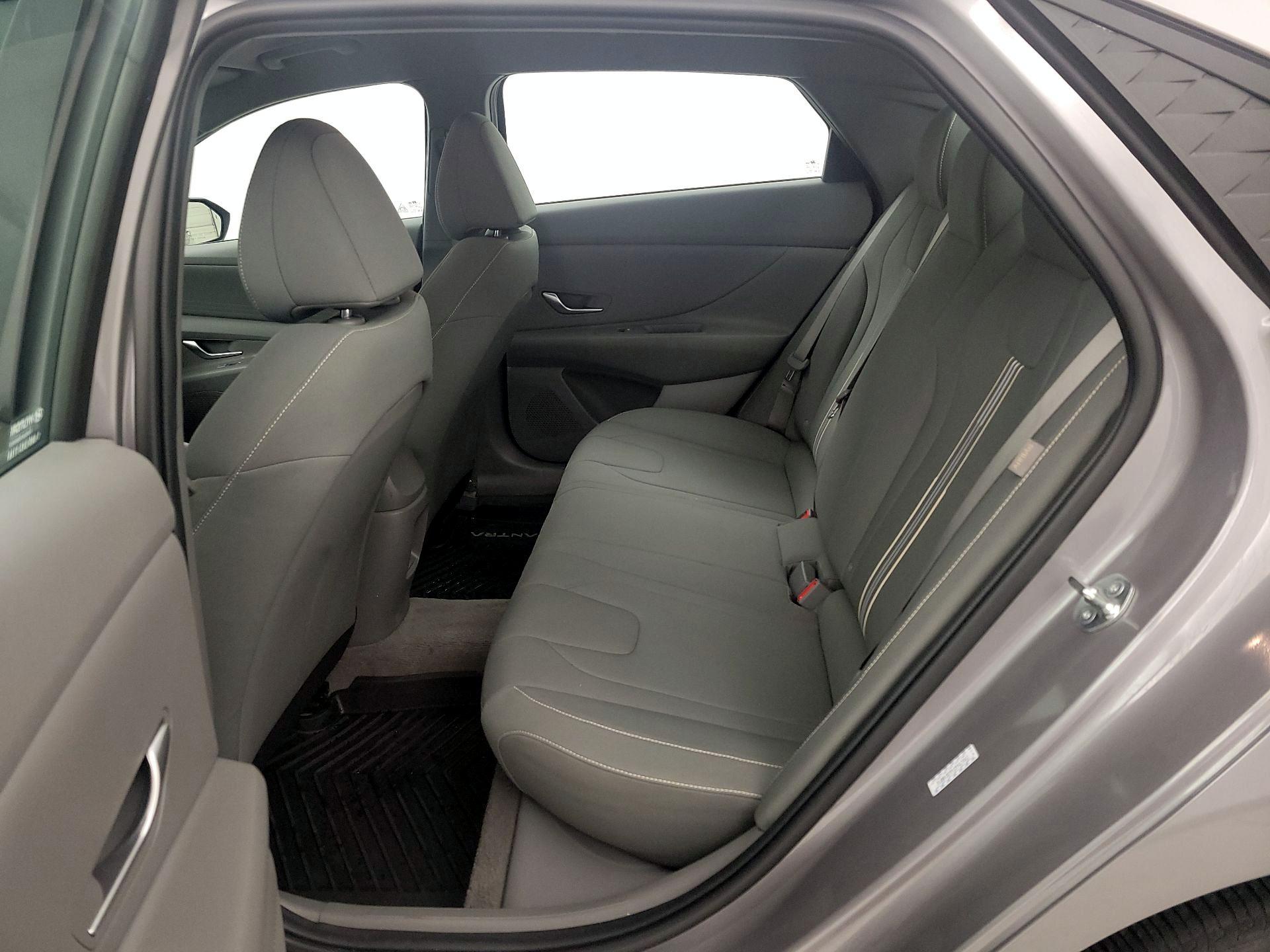 Thumbnail: 2024 Hyundai Elantra - 19