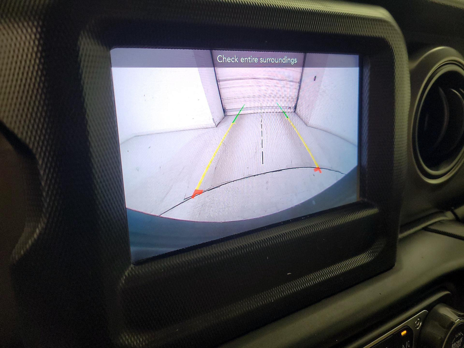 Thumbnail: 2022 Jeep Wrangler - 15