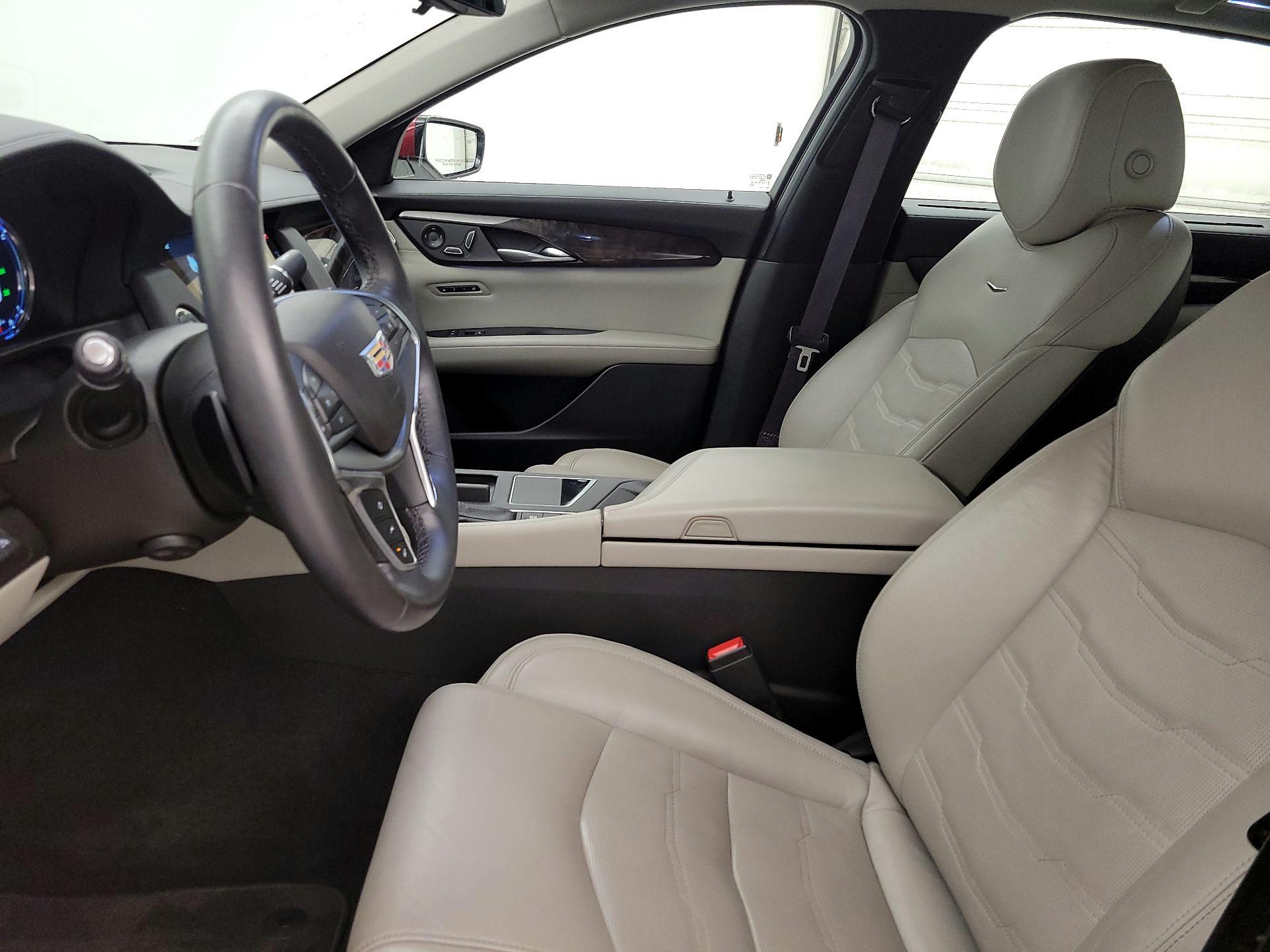 Thumbnail: 2018 Cadillac CT6 - 11