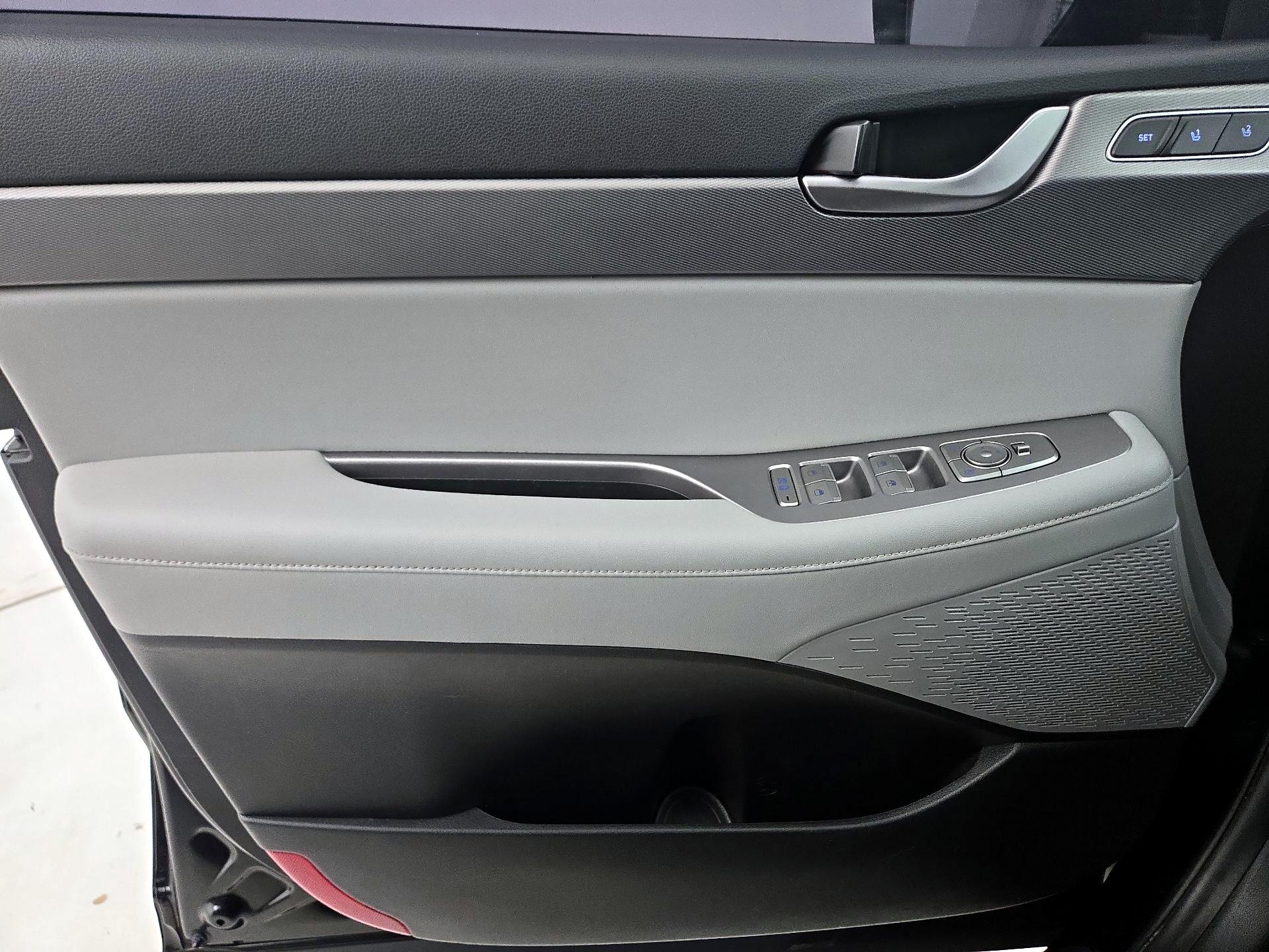 Thumbnail: 2020 Hyundai Palisade - 12