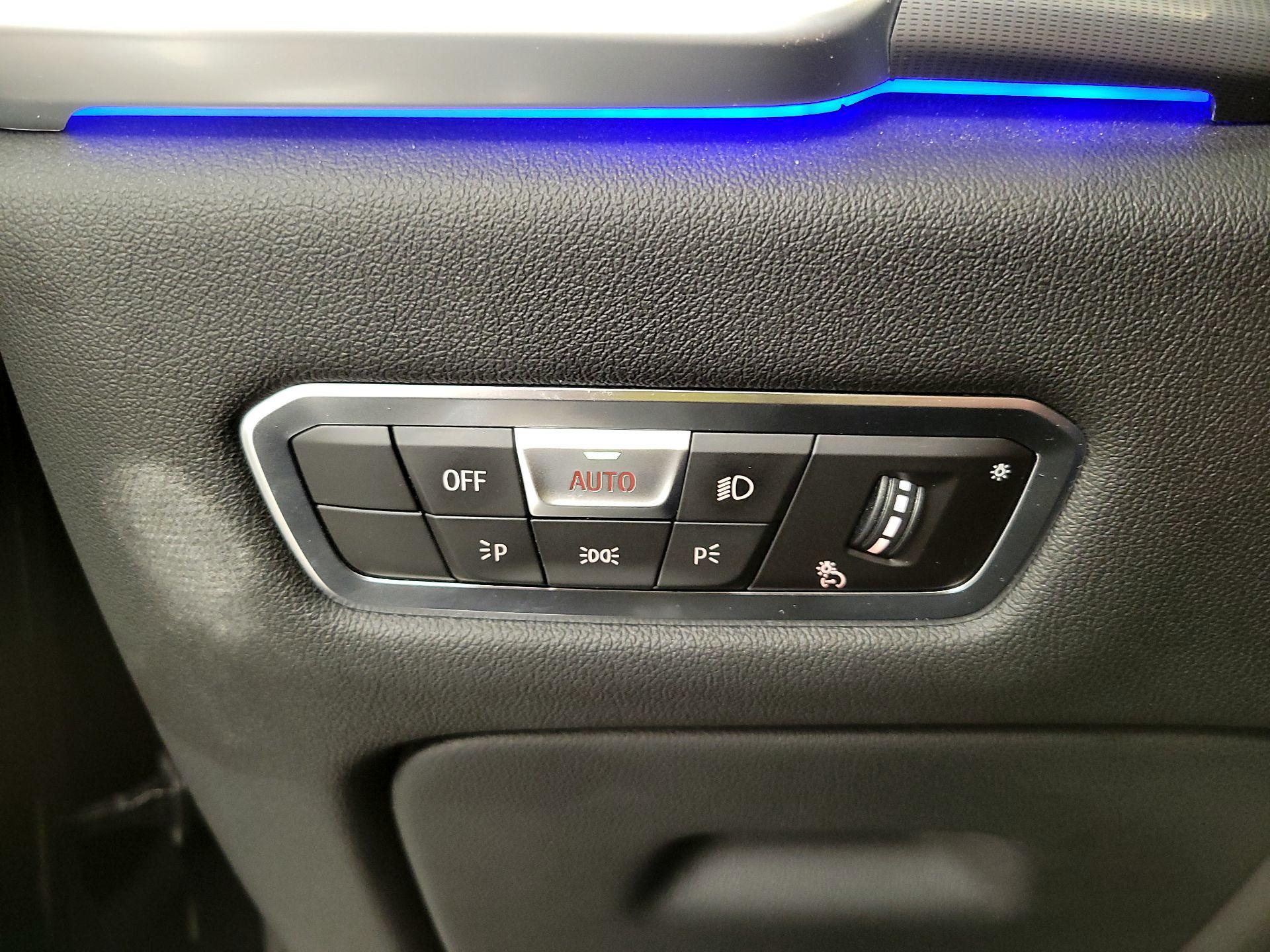 Thumbnail: 2022 BMW X5 - 13