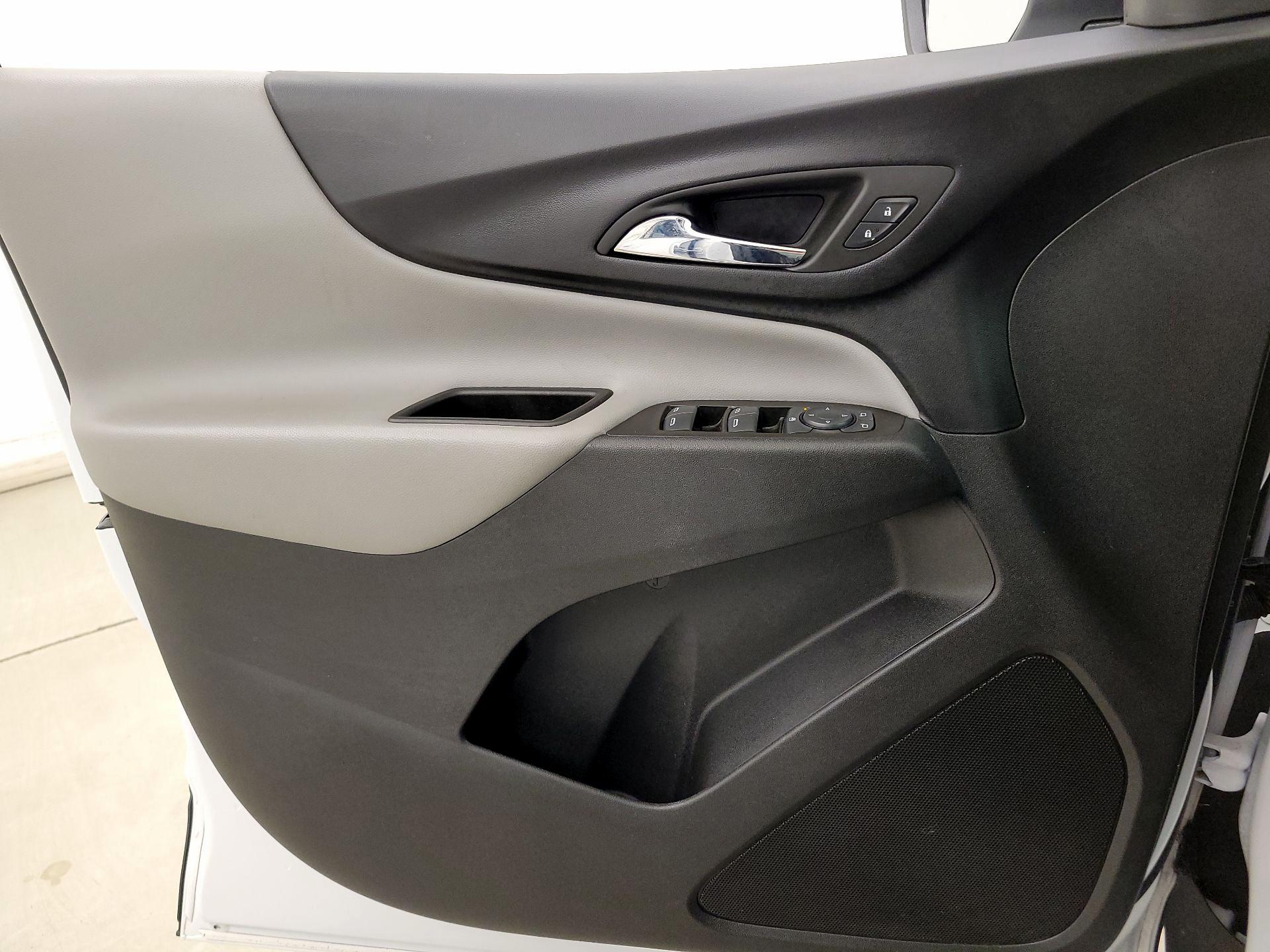 Thumbnail: 2023 Chevrolet Equinox - 12