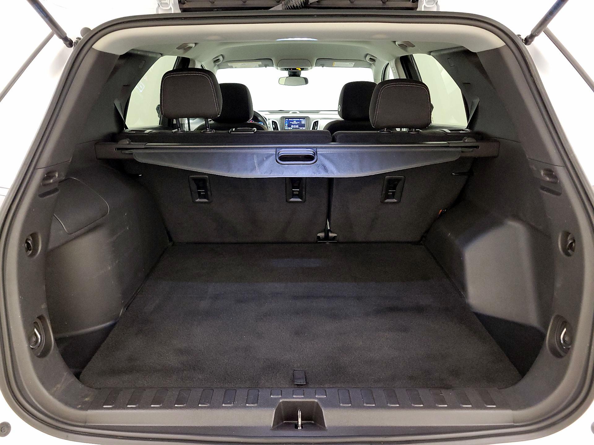 Thumbnail: 2023 Chevrolet Equinox - 20