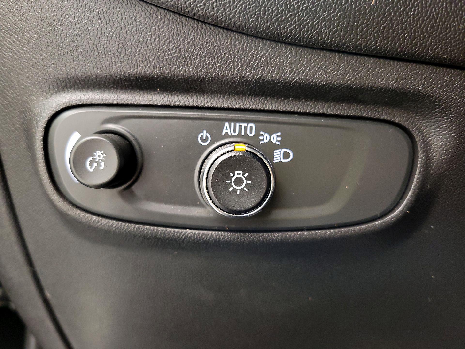 Thumbnail: 2024 Chevrolet Equinox - 13