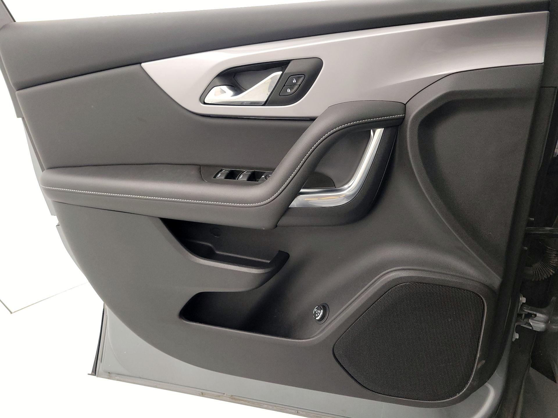 Thumbnail: 2024 Chevrolet Blazer - 12