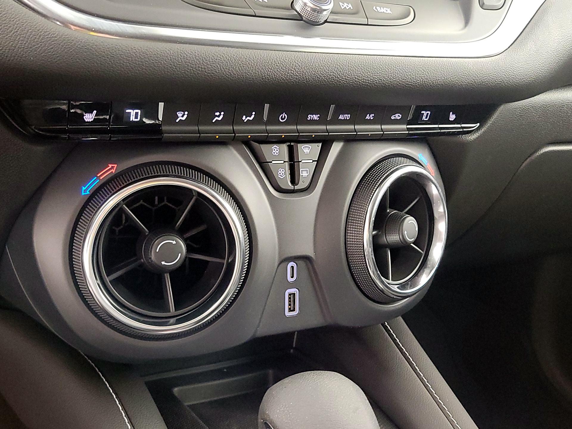 Thumbnail: 2024 Chevrolet Blazer - 16