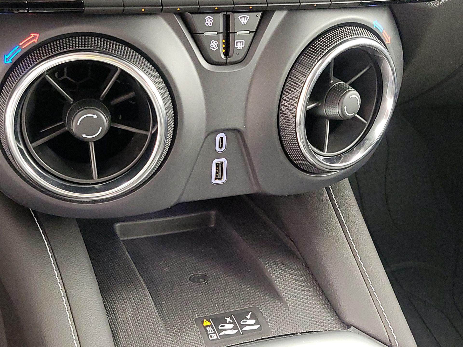 Thumbnail: 2024 Chevrolet Blazer - 18