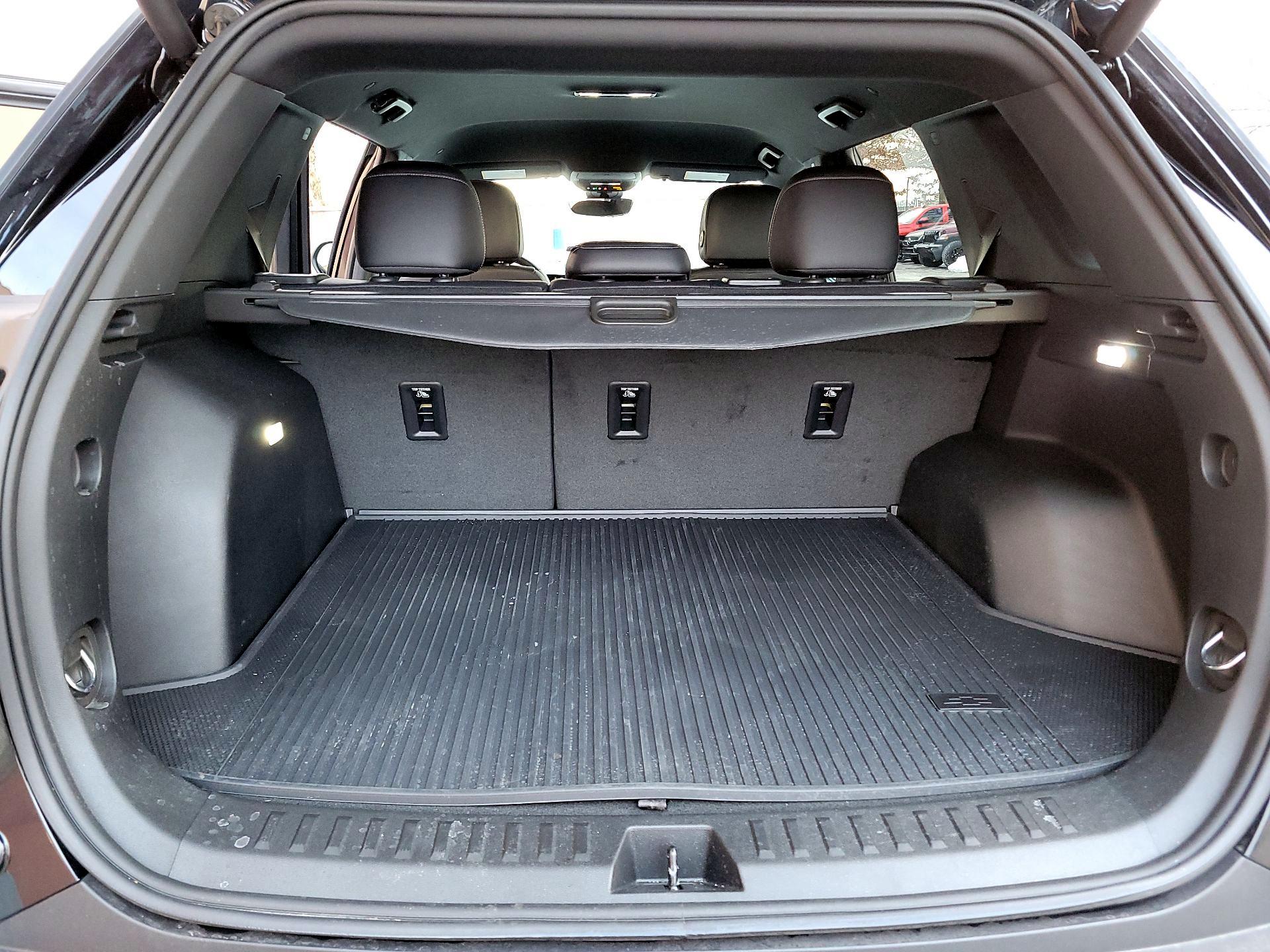 Thumbnail: 2025 Chevrolet Equinox - 18