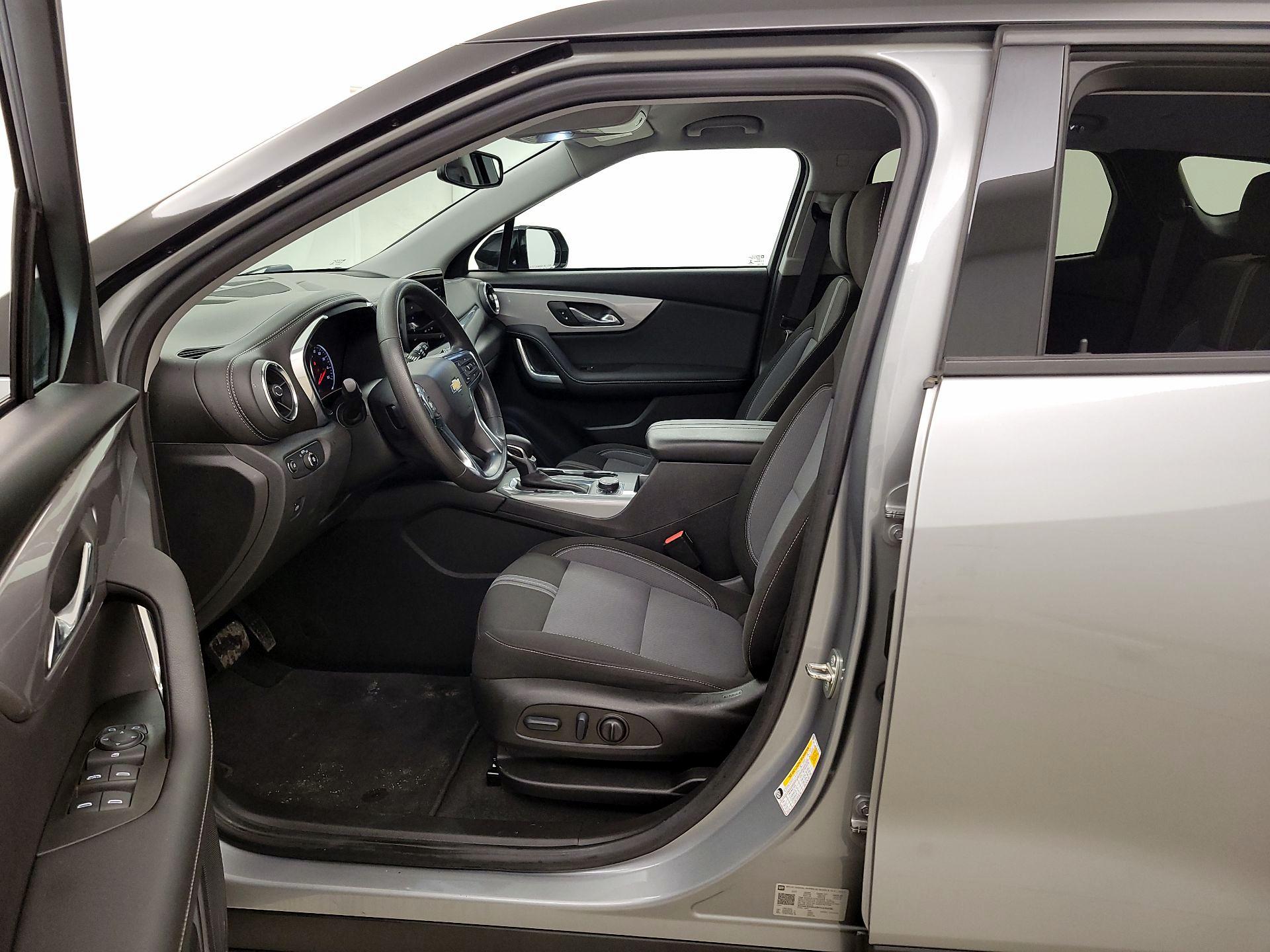 Thumbnail: 2023 Chevrolet Blazer - 11