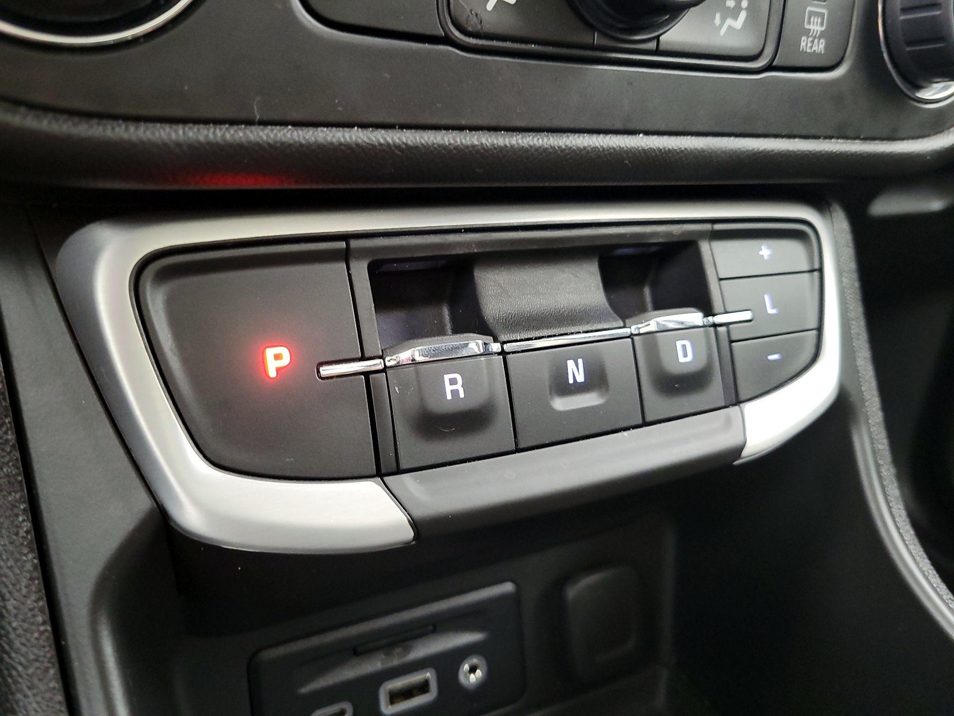 Thumbnail: 2022 GMC Terrain - 18