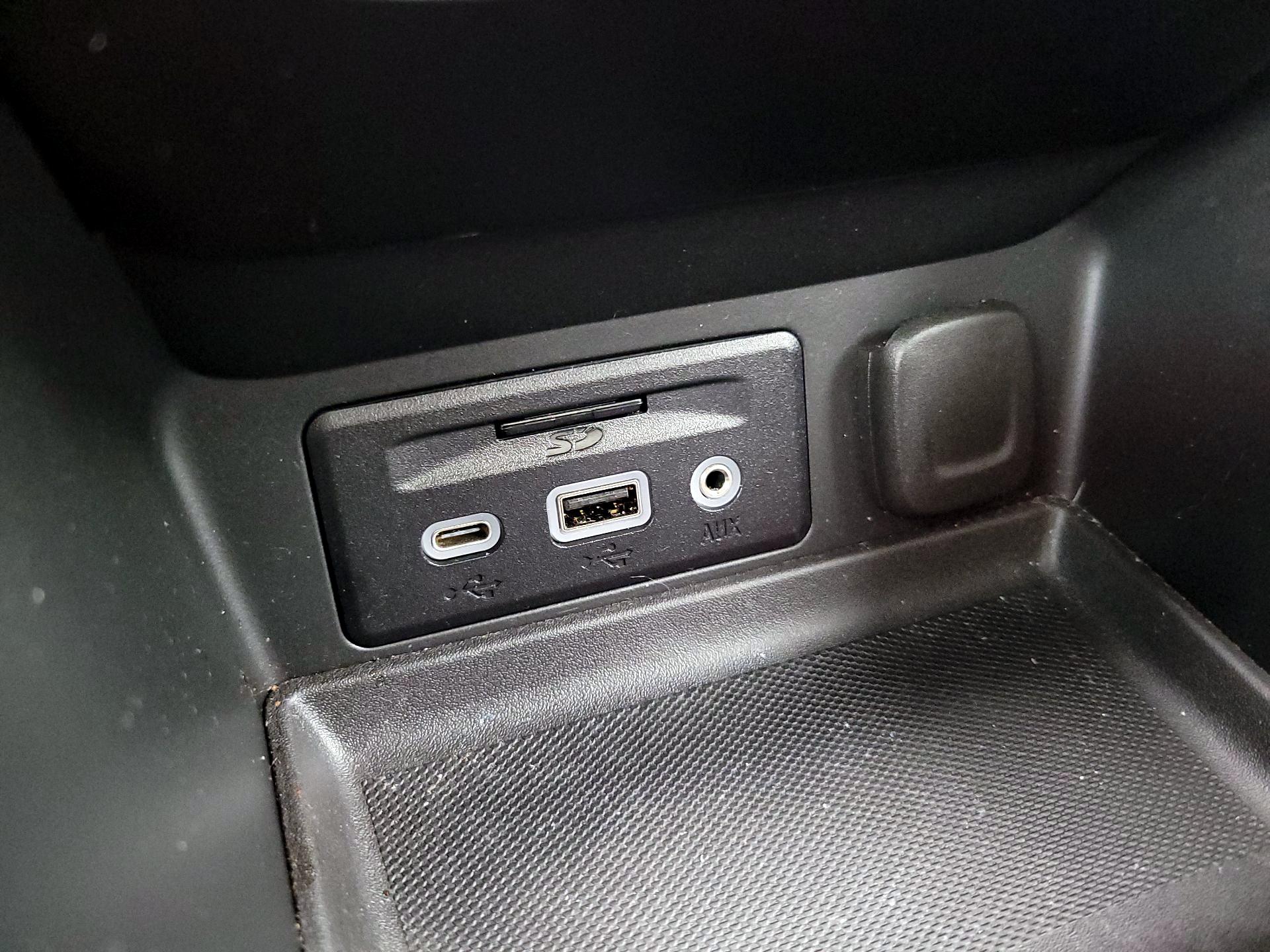 Thumbnail: 2022 GMC Terrain - 19