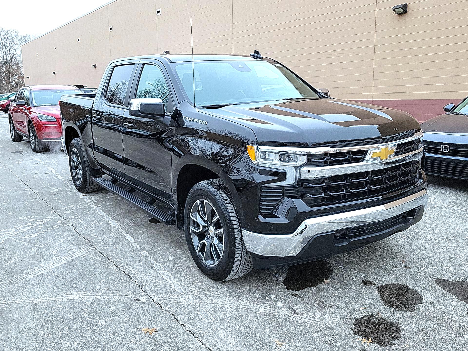 Thumbnail: 2023 Chevrolet Silverado 1500 - 1