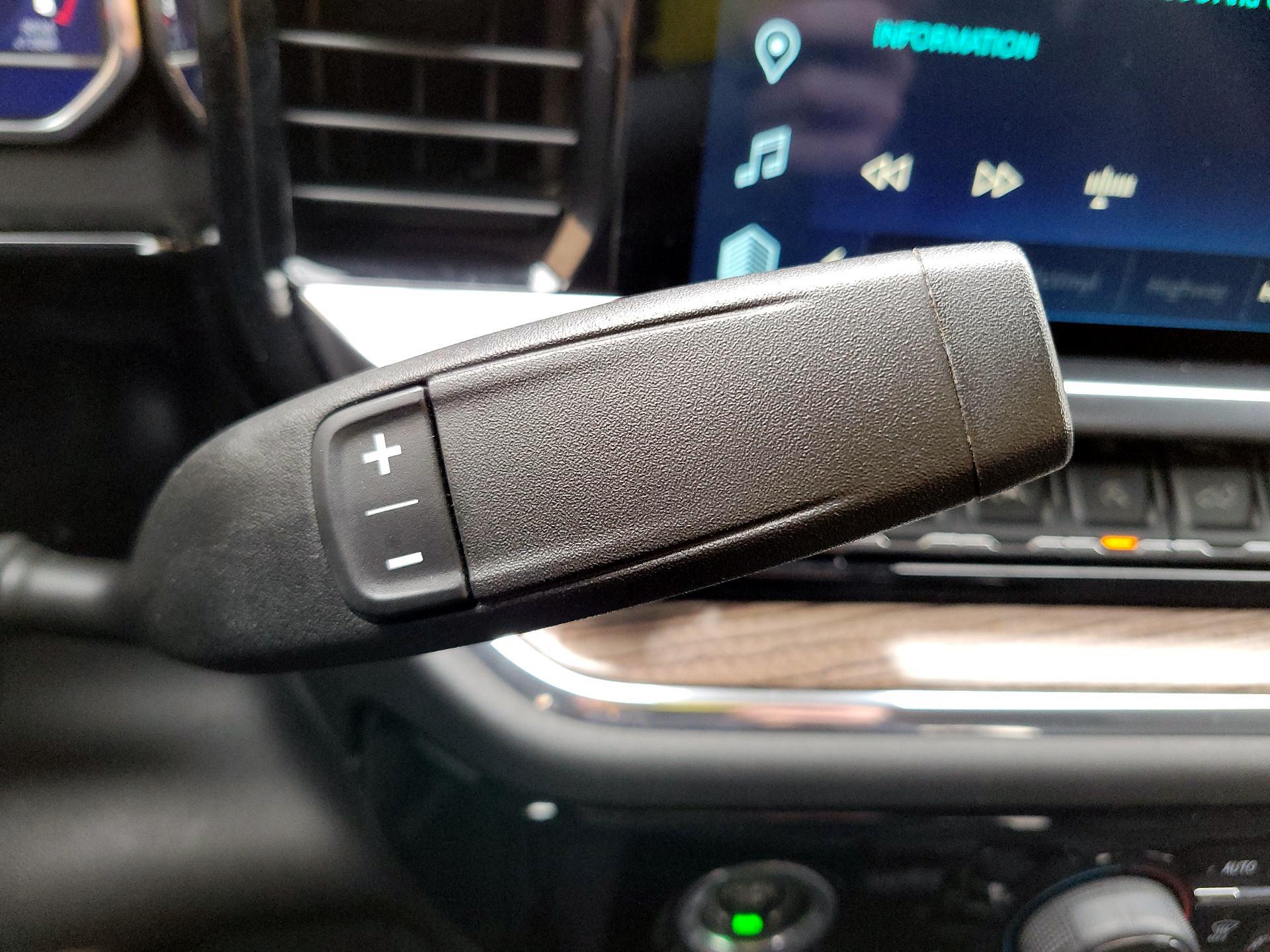 Thumbnail: 2023 Chevrolet Silverado 1500 - 16