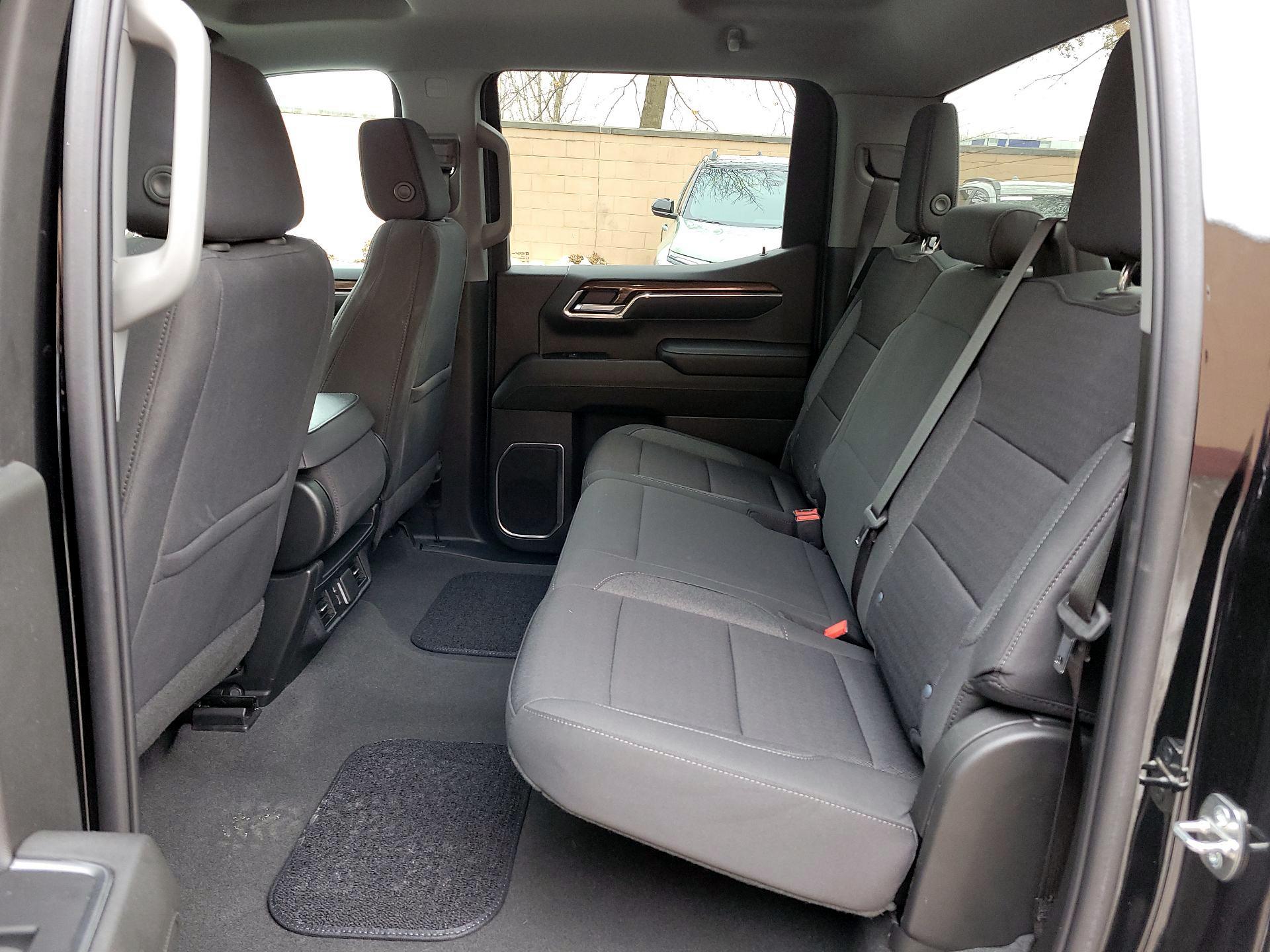 Thumbnail: 2023 Chevrolet Silverado 1500 - 18