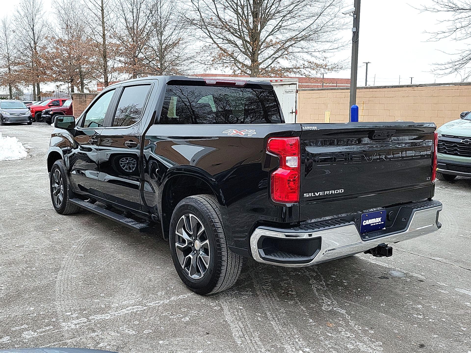 Thumbnail: 2023 Chevrolet Silverado 1500 - 7