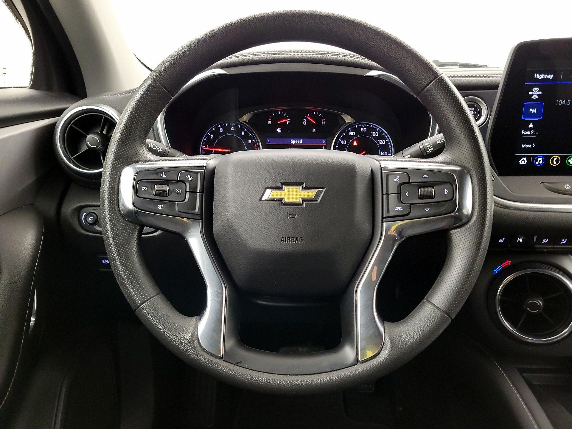 Thumbnail: 2023 Chevrolet Blazer - 10