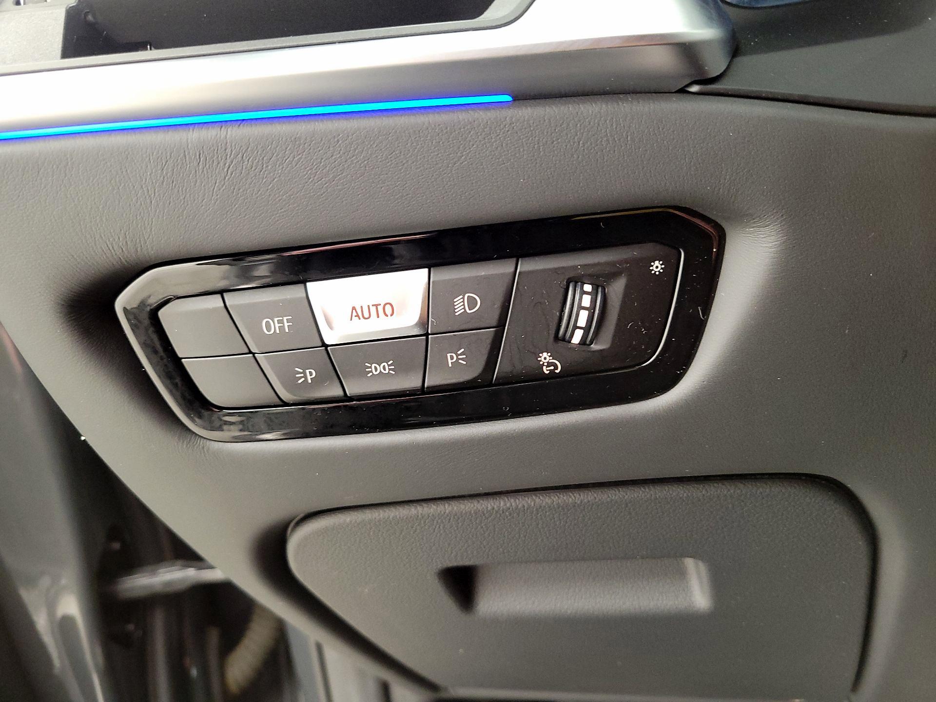 Thumbnail: 2021 BMW M4 - 13