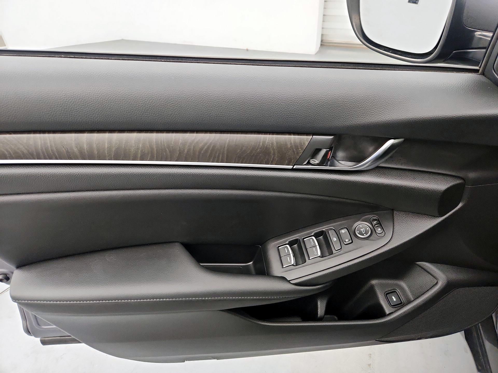 Thumbnail: 2021 Honda Accord - 12