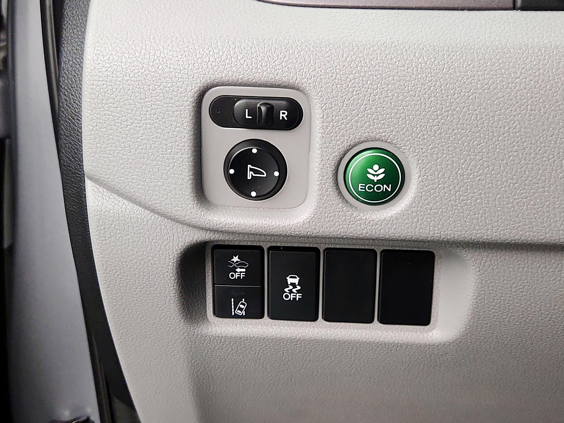 Thumbnail: 2020 Honda Pilot - 13