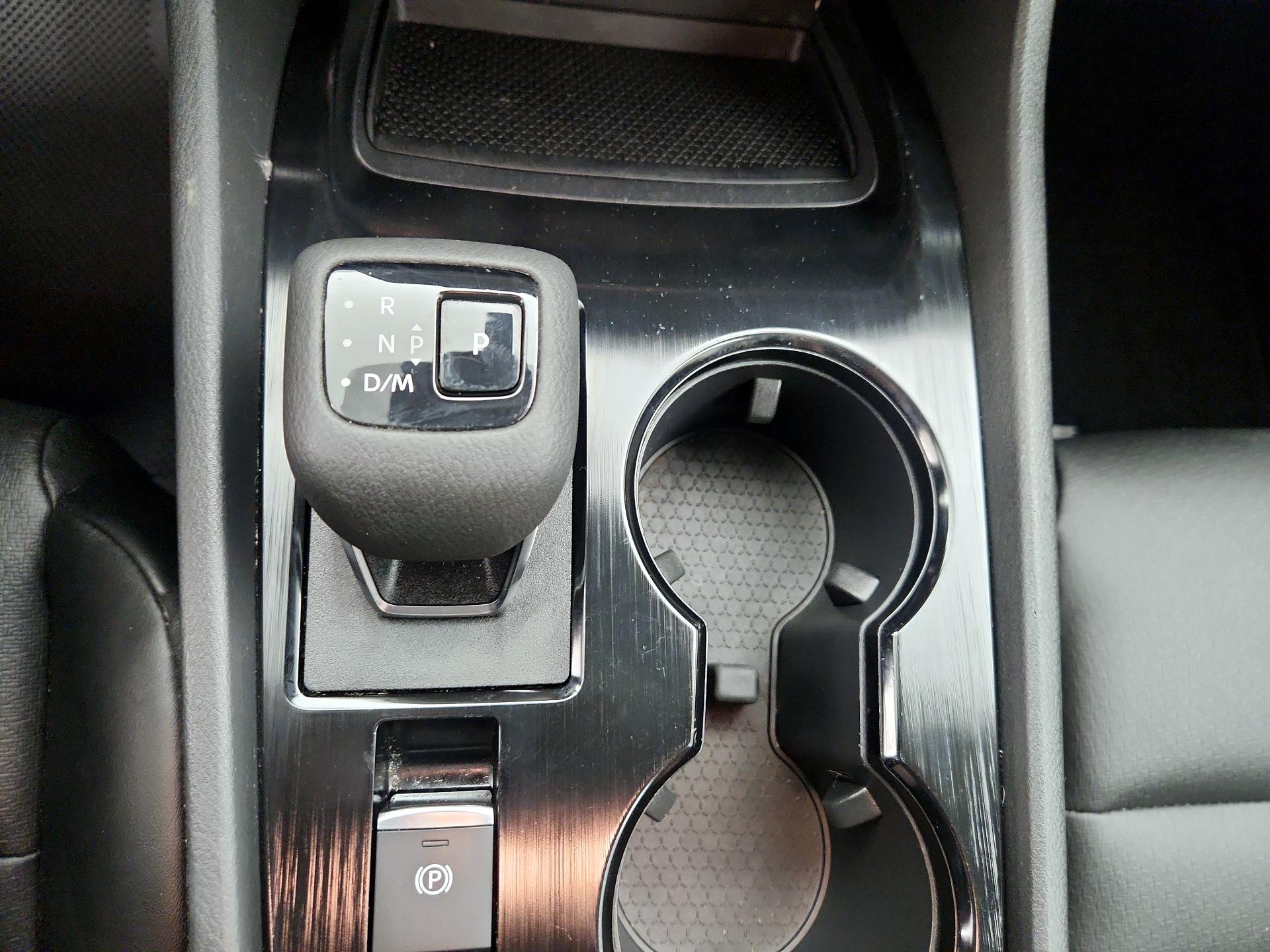 Thumbnail: 2023 Nissan Rogue - 17