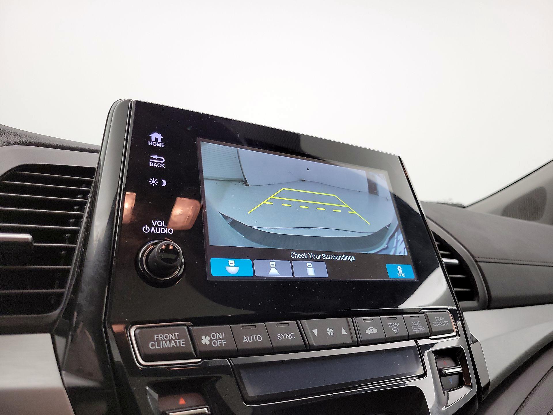 Thumbnail: 2022 Honda Odyssey - 14