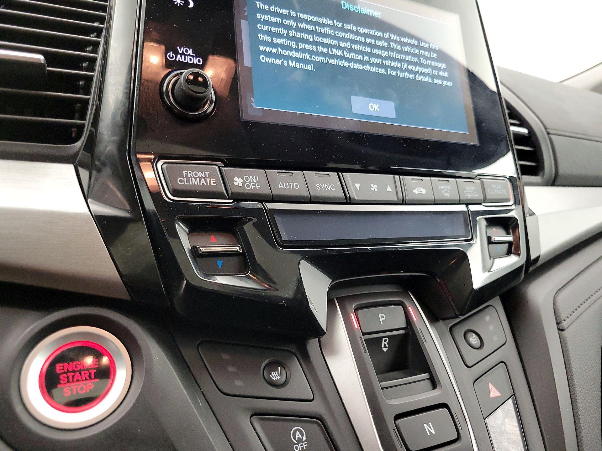 Thumbnail: 2022 Honda Odyssey - 16