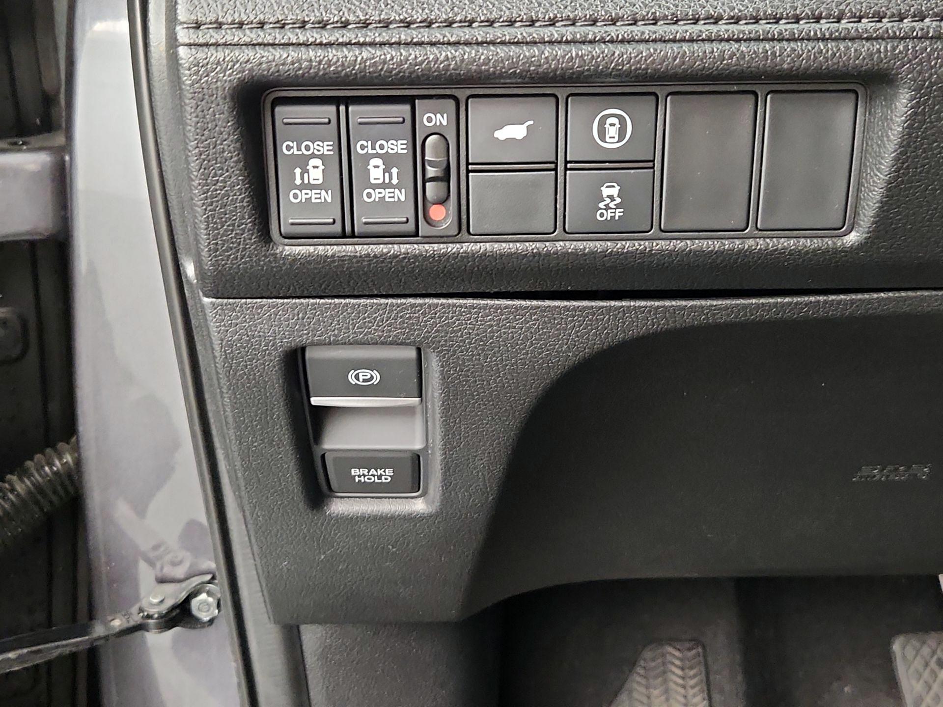 Thumbnail: 2021 Honda Odyssey - 13