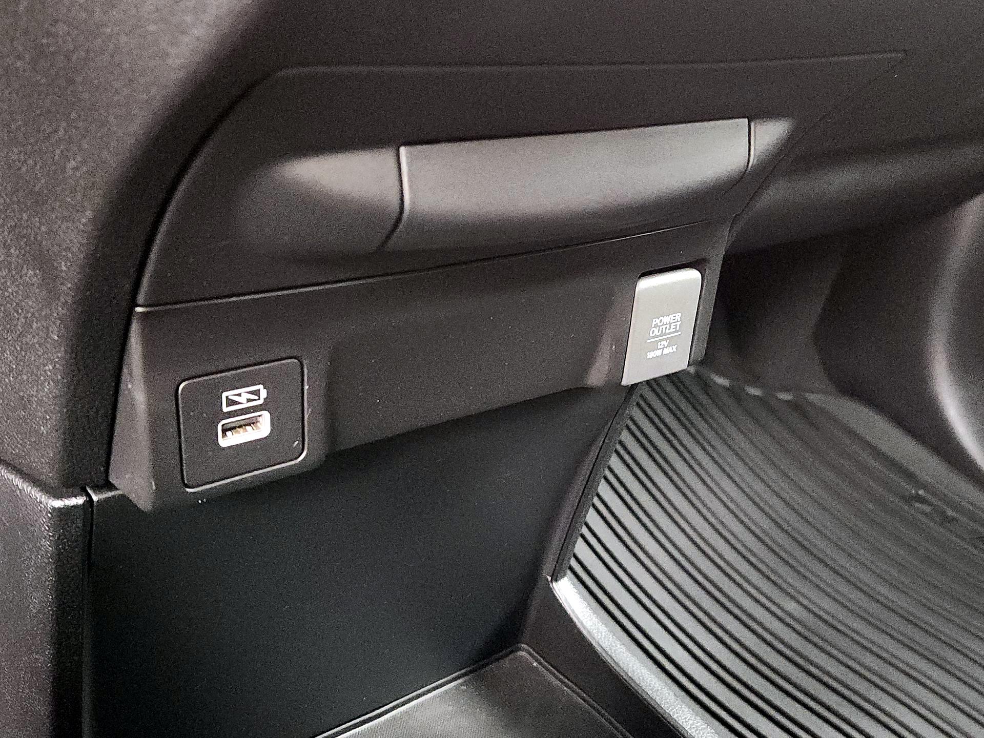 Thumbnail: 2021 Honda Odyssey - 18