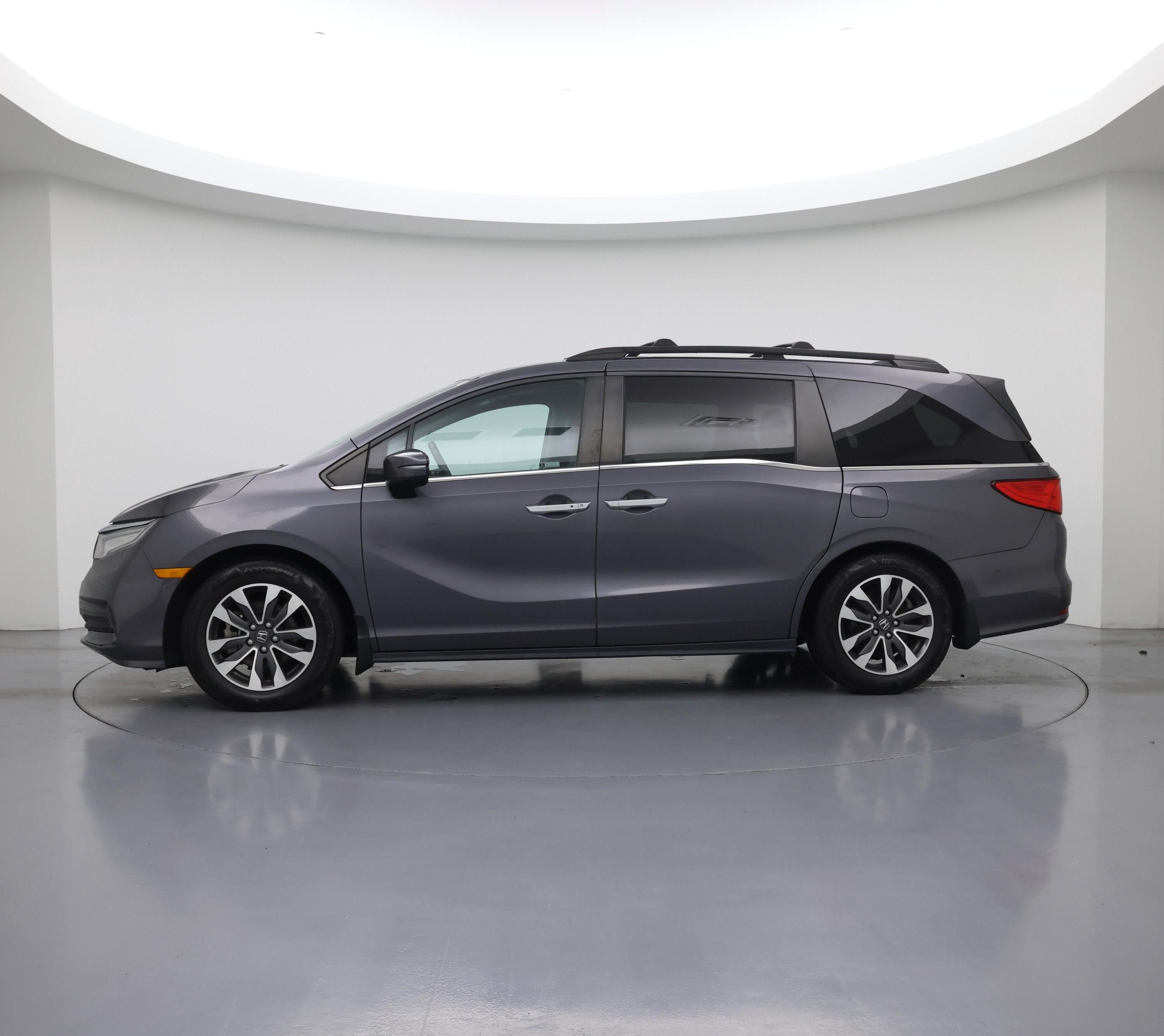 Thumbnail: 2021 Honda Odyssey - 3