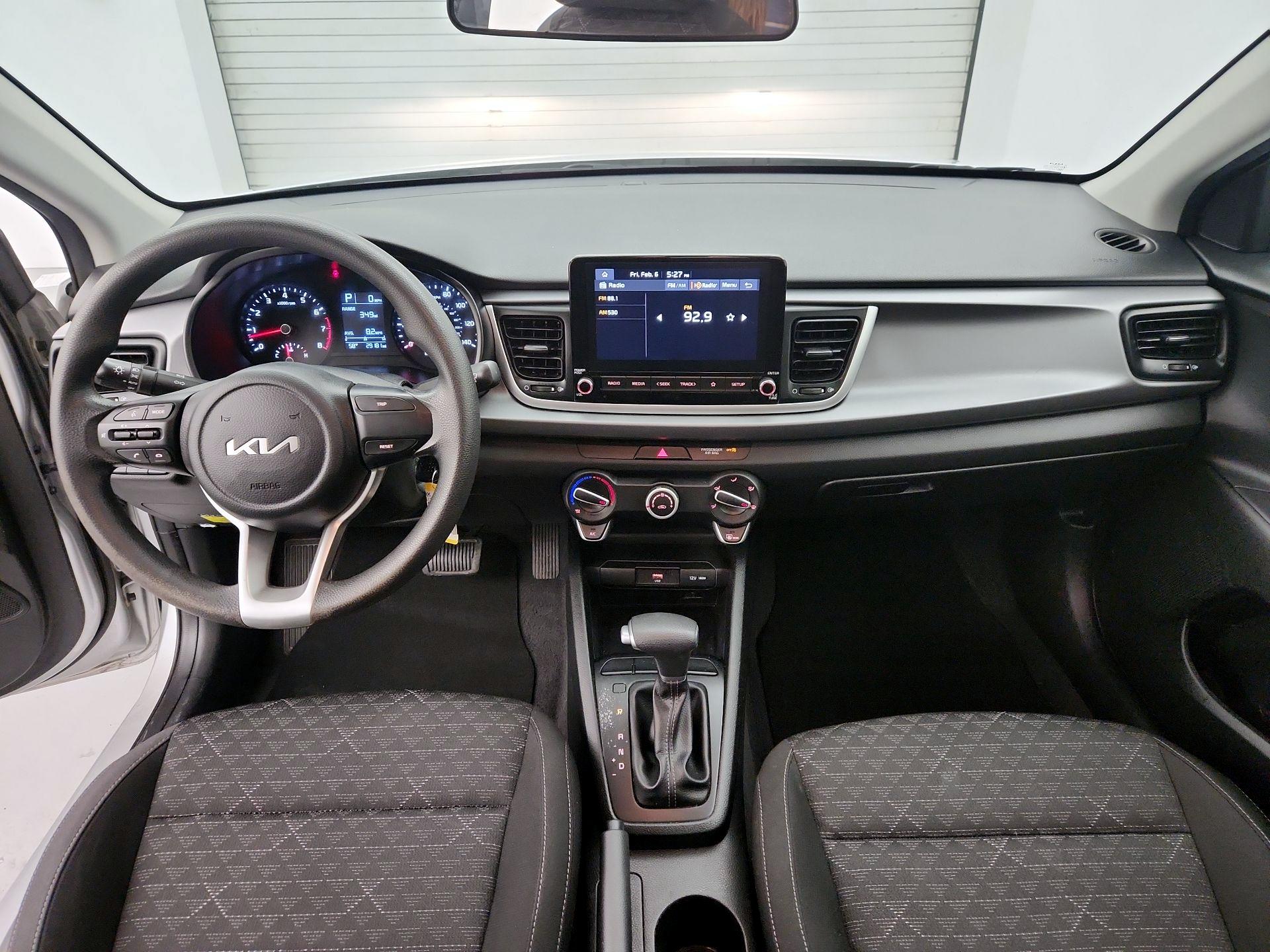 Thumbnail: 2023 Kia Rio - 9