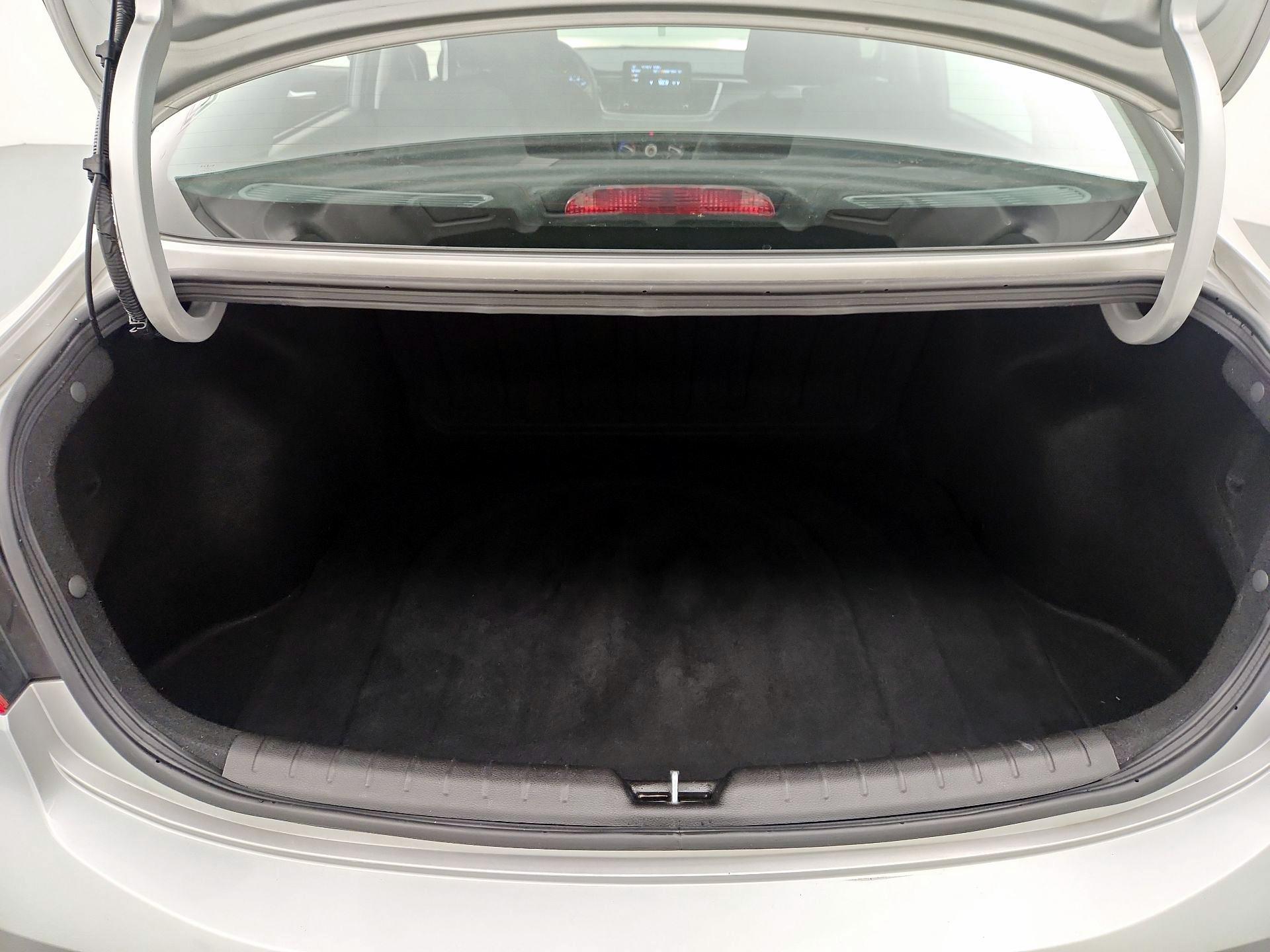 Thumbnail: 2023 Kia Rio - 20