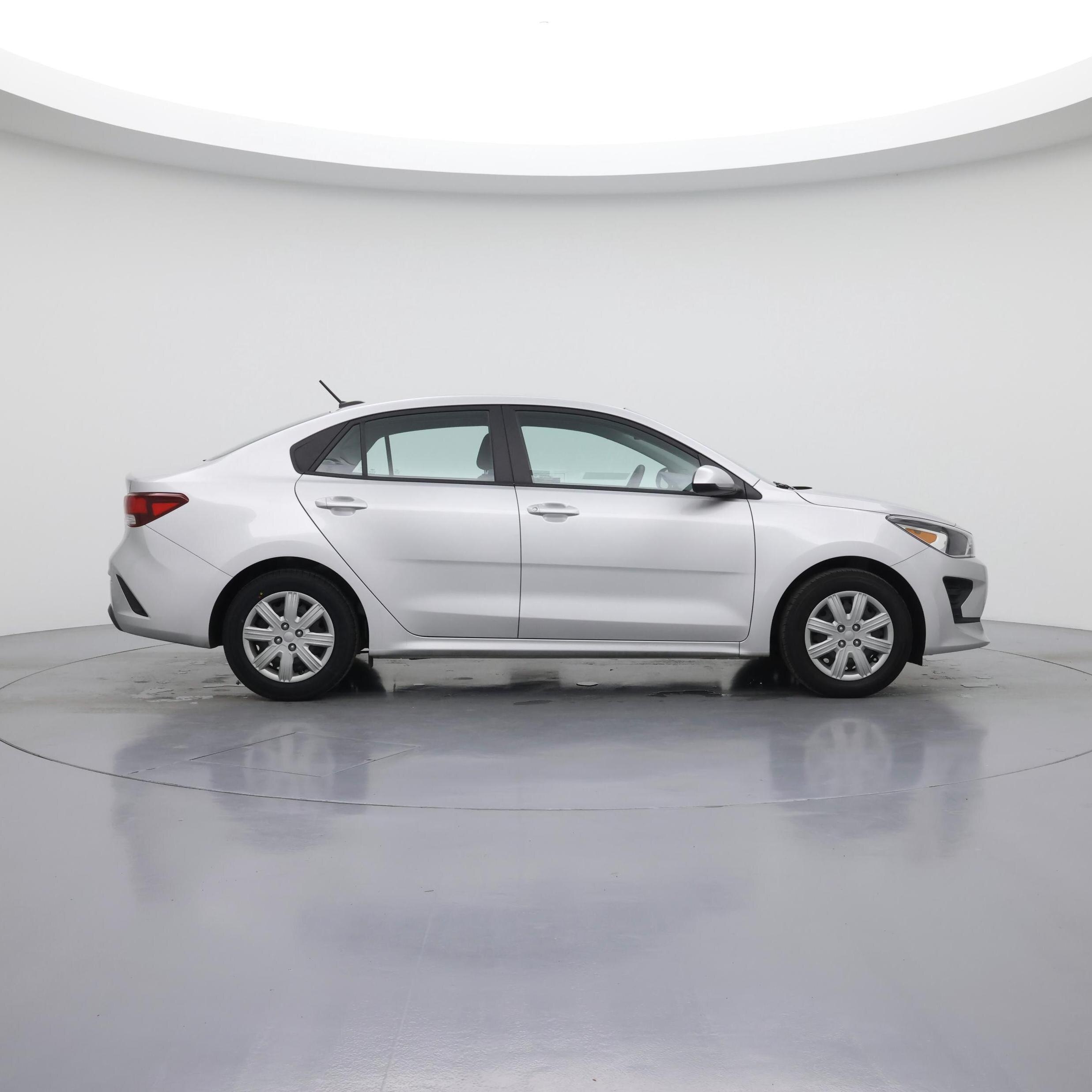 Thumbnail: 2023 Kia Rio - 7