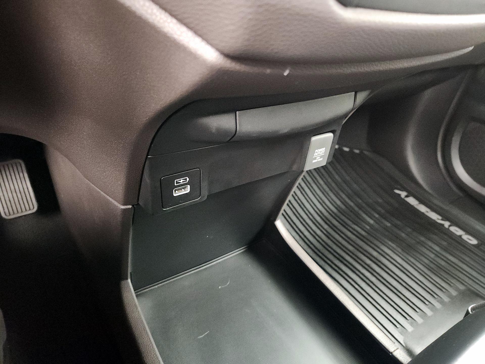 Thumbnail: 2021 Honda Odyssey - 18