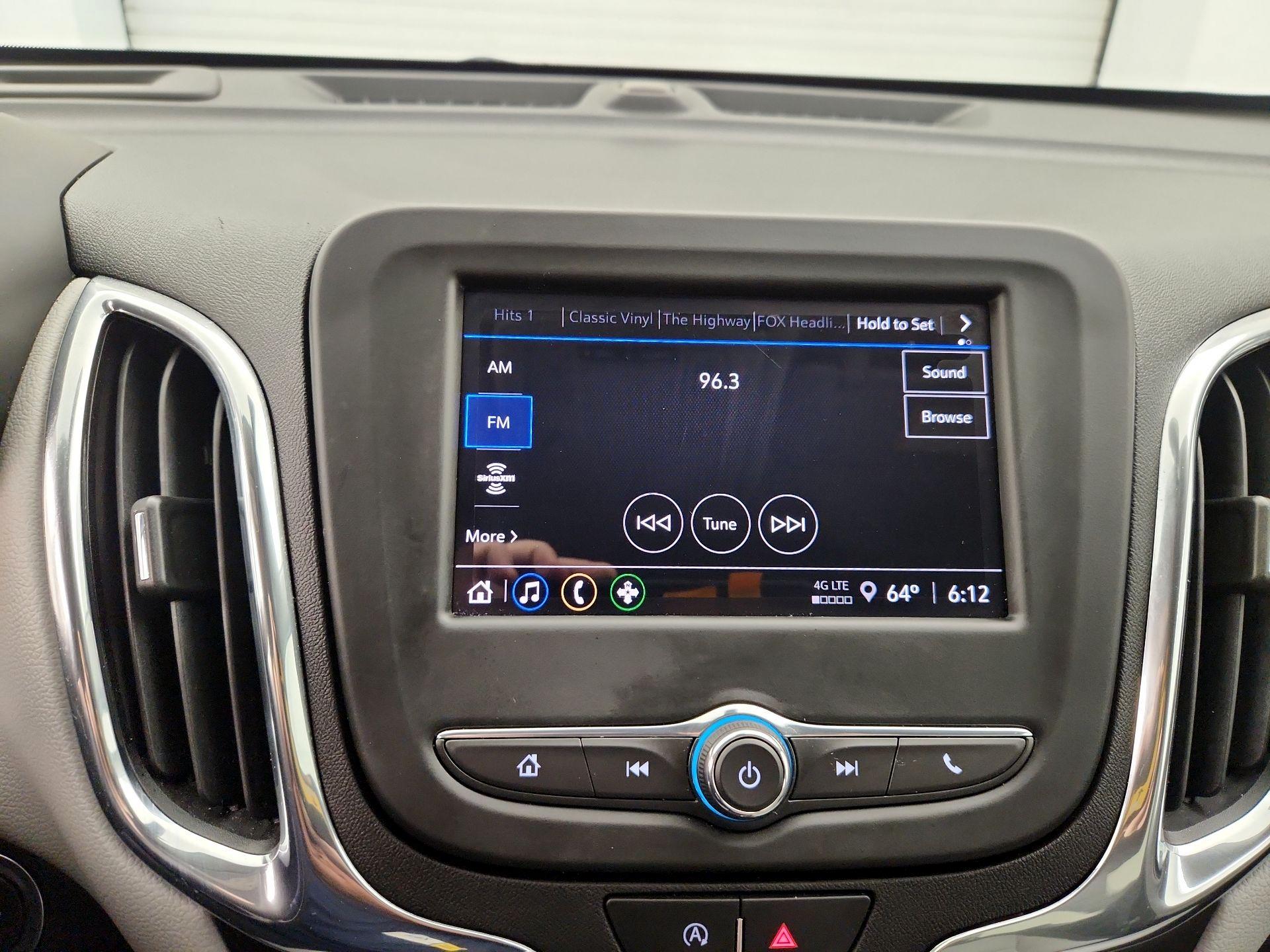 Thumbnail: 2022 Chevrolet Equinox - 15