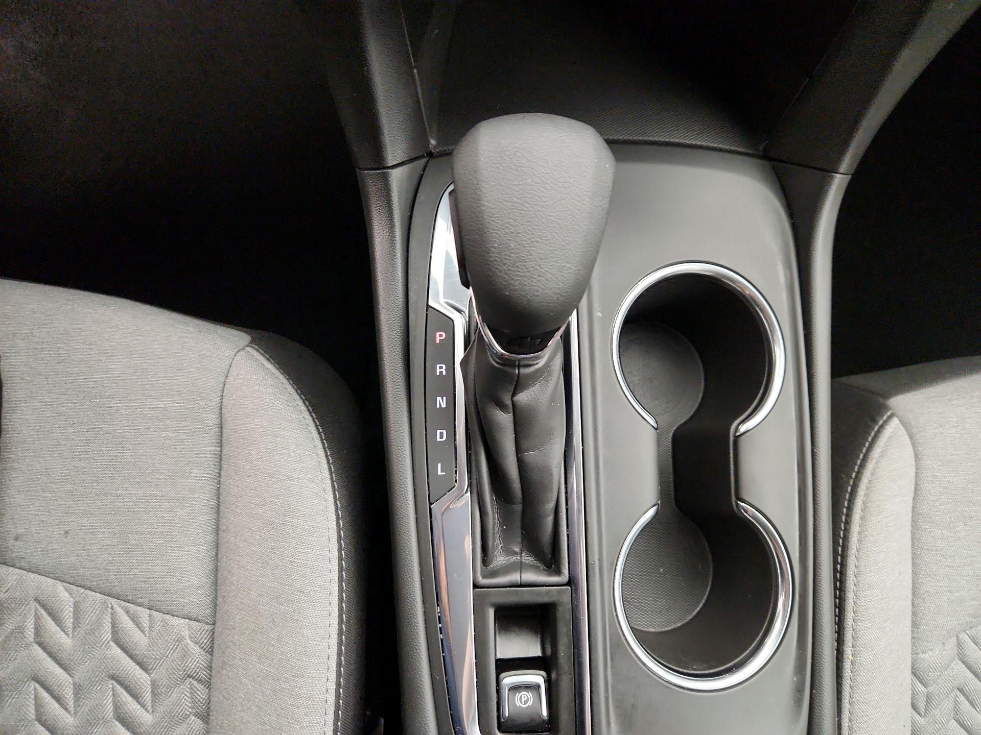 Thumbnail: 2022 Chevrolet Equinox - 17